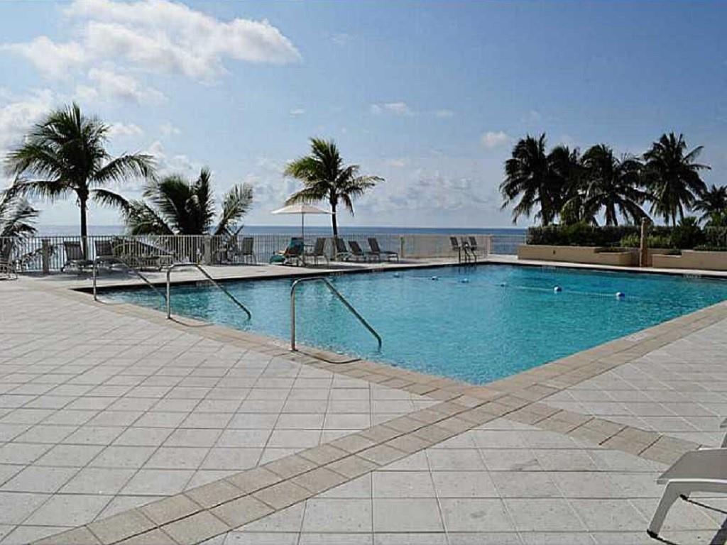 Plaza East - Residential