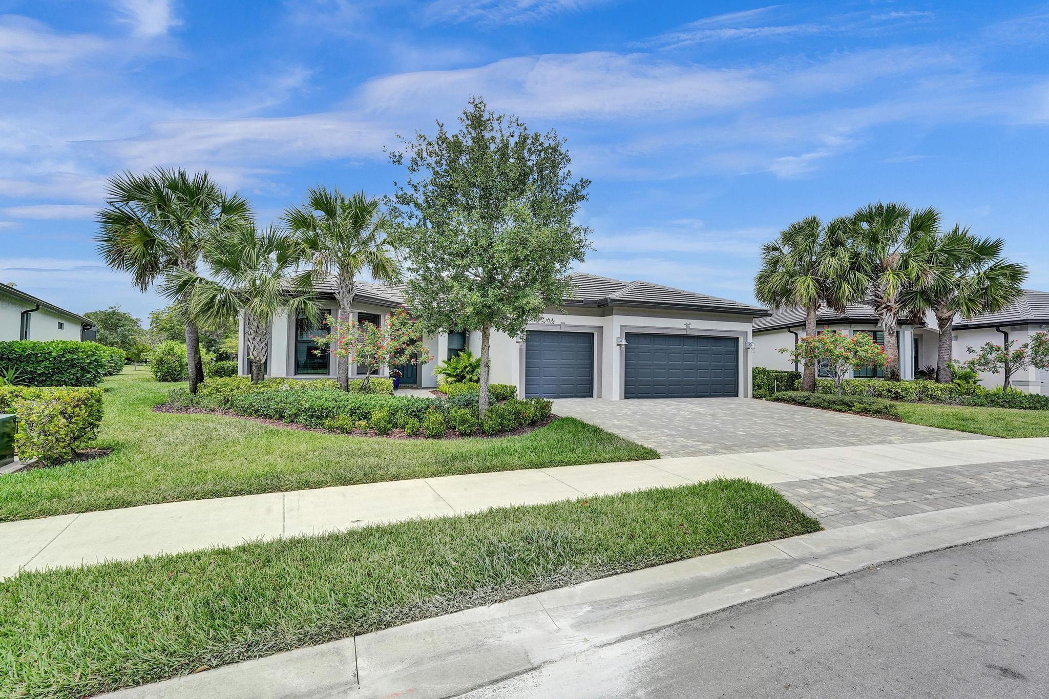 4669 Pinehurst Trl