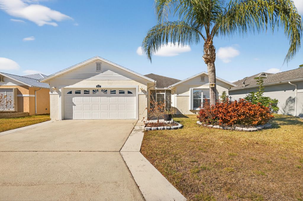 Photo of 6737 Campanilla, Fort Pierce, FL 34951 (MLS # R11162829)