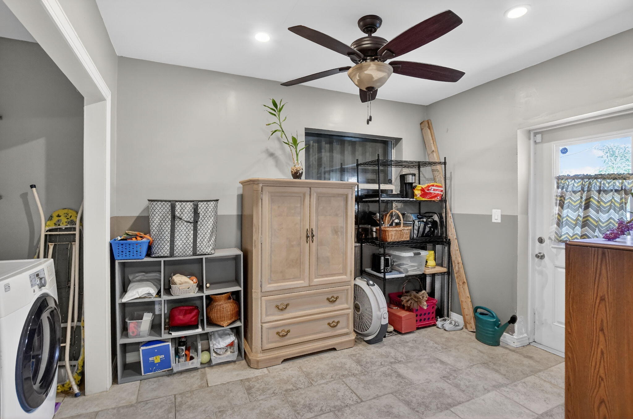 LEISUREVILLE SECOND SEC - Residential