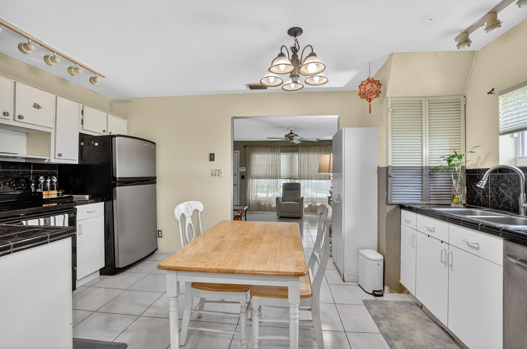 LEISUREVILLE SECOND SEC - Residential