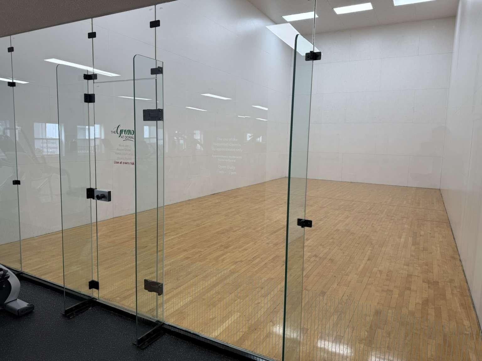 THE GREENS AT DORAL CONDO - Residential