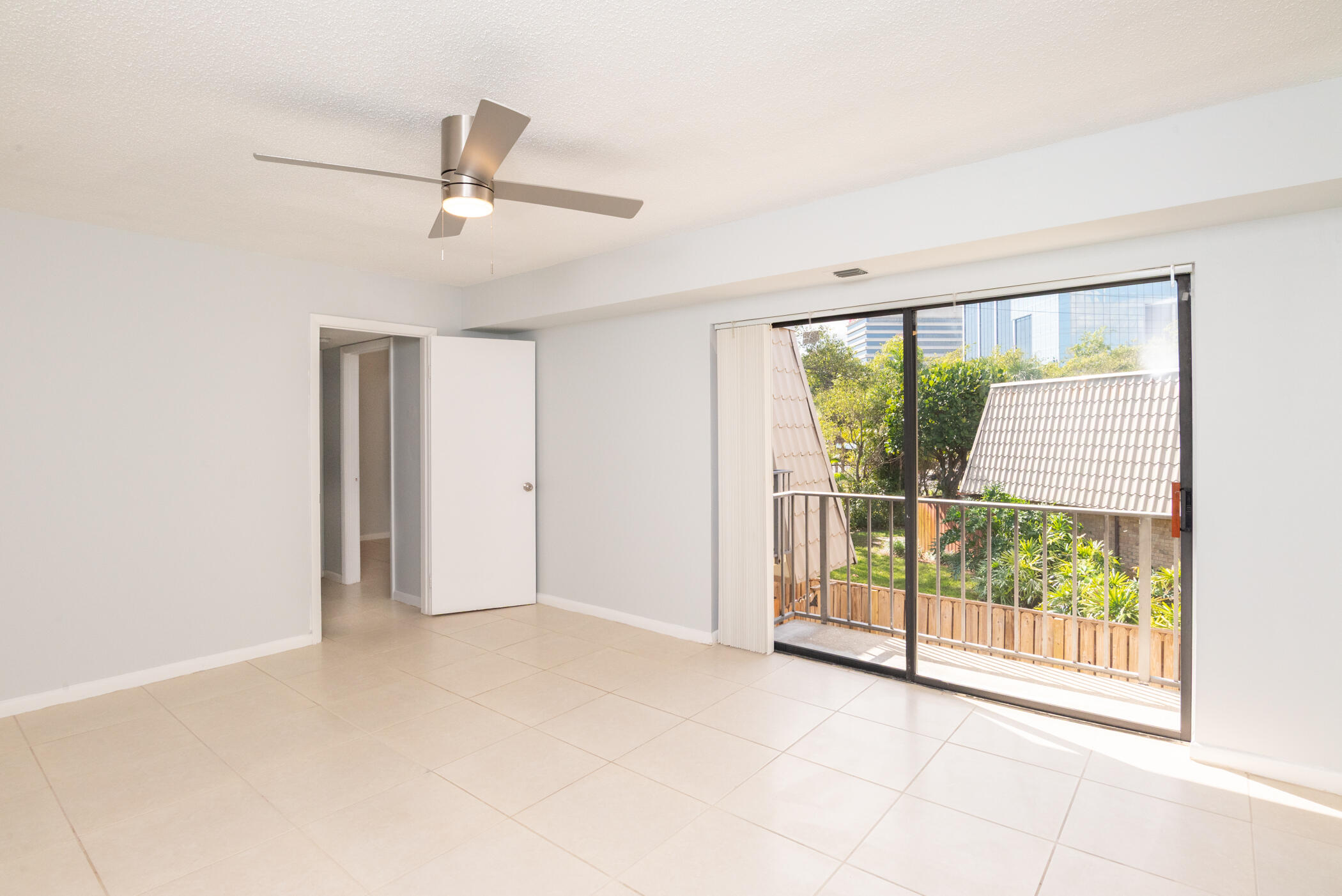 EMBASSY PARK CONDO - Residential