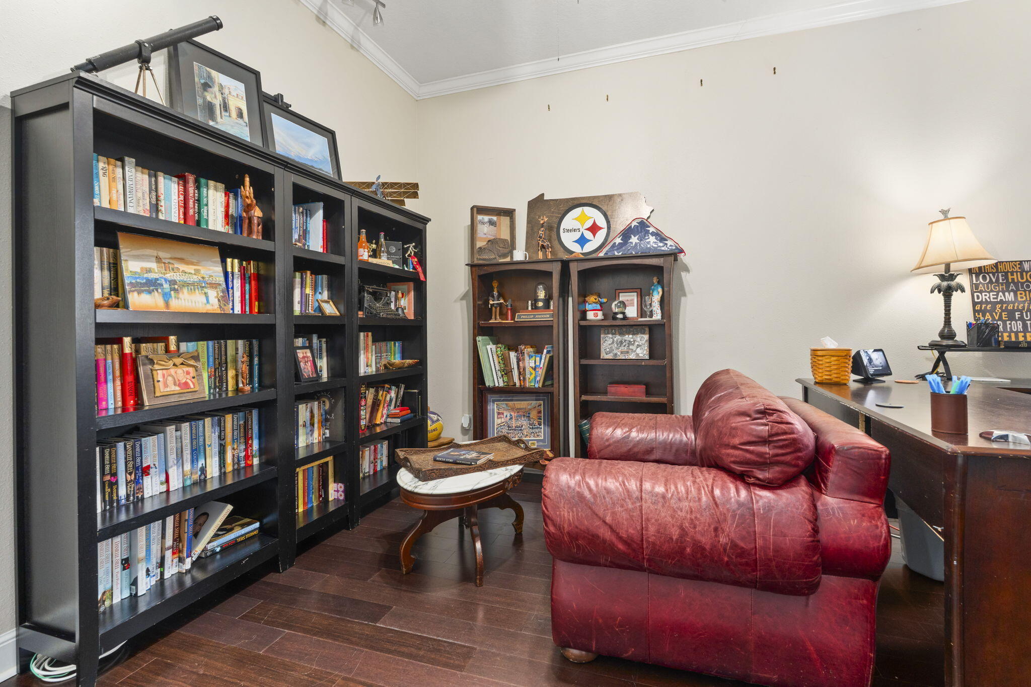 PALM LAKE GARDENS - Residential