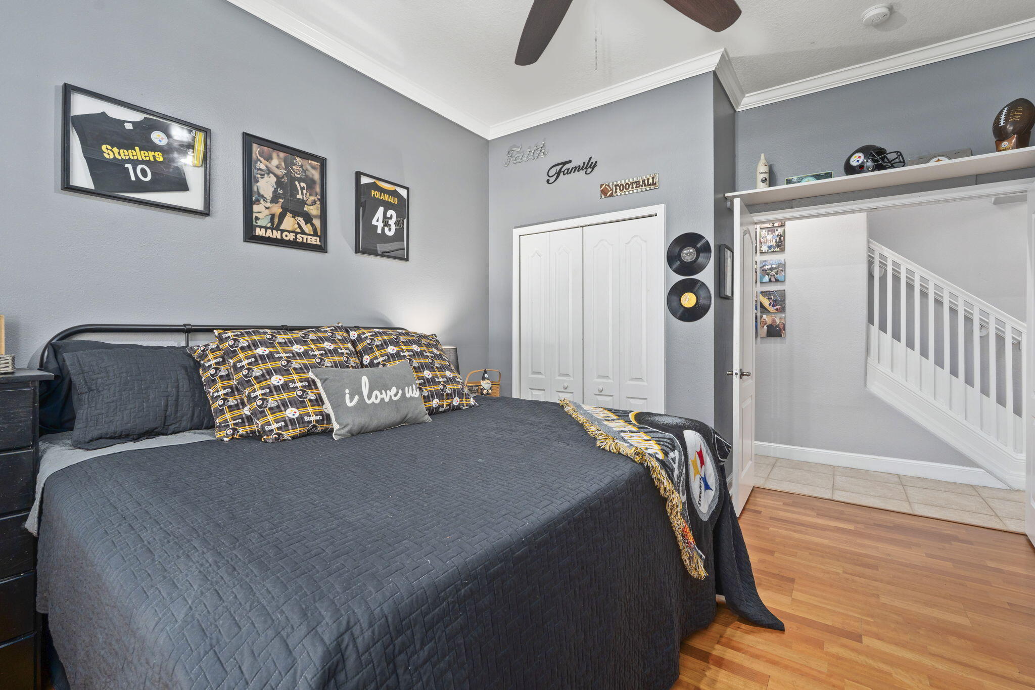 PALM LAKE GARDENS - Residential