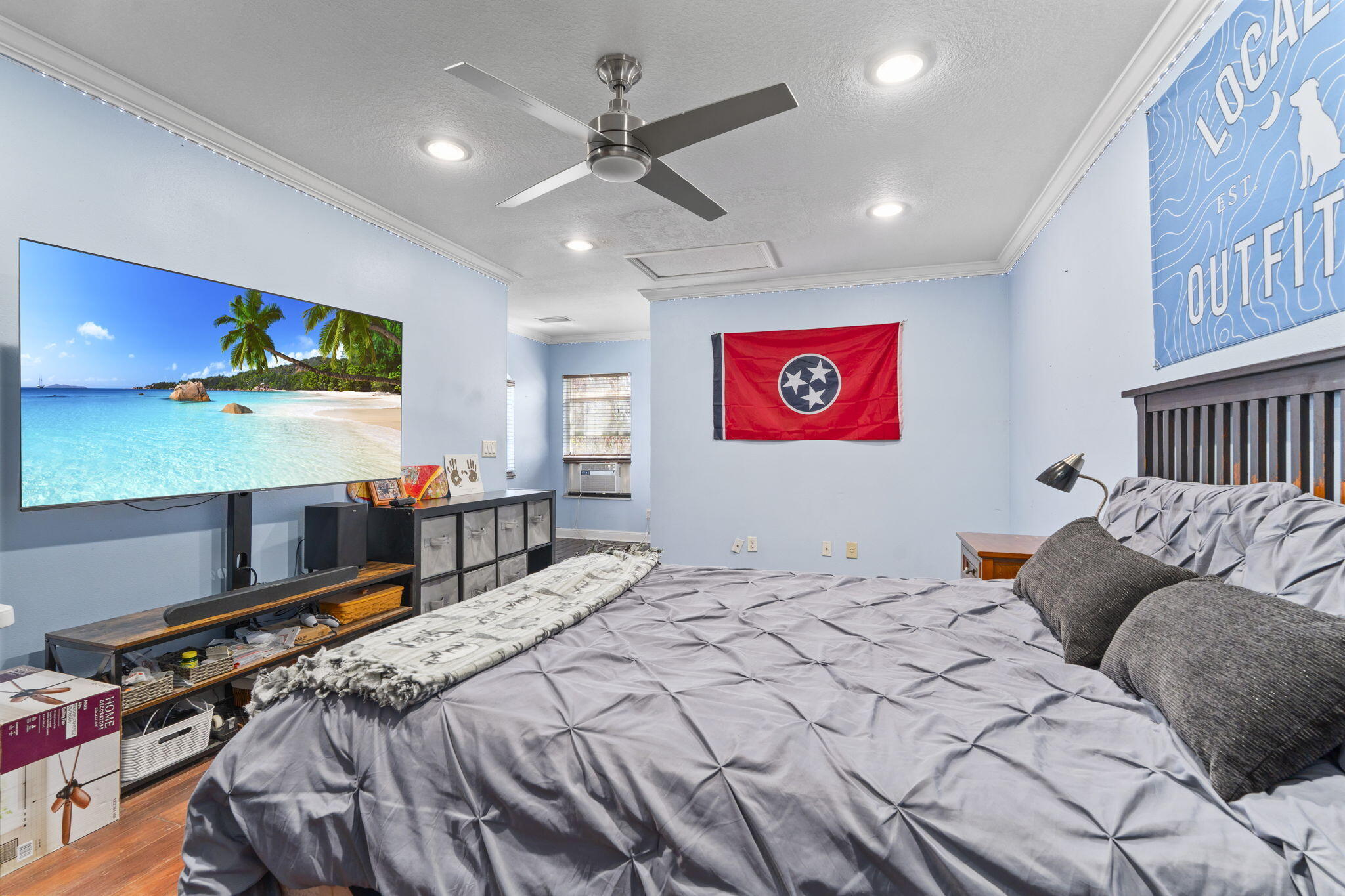 PALM LAKE GARDENS - Residential