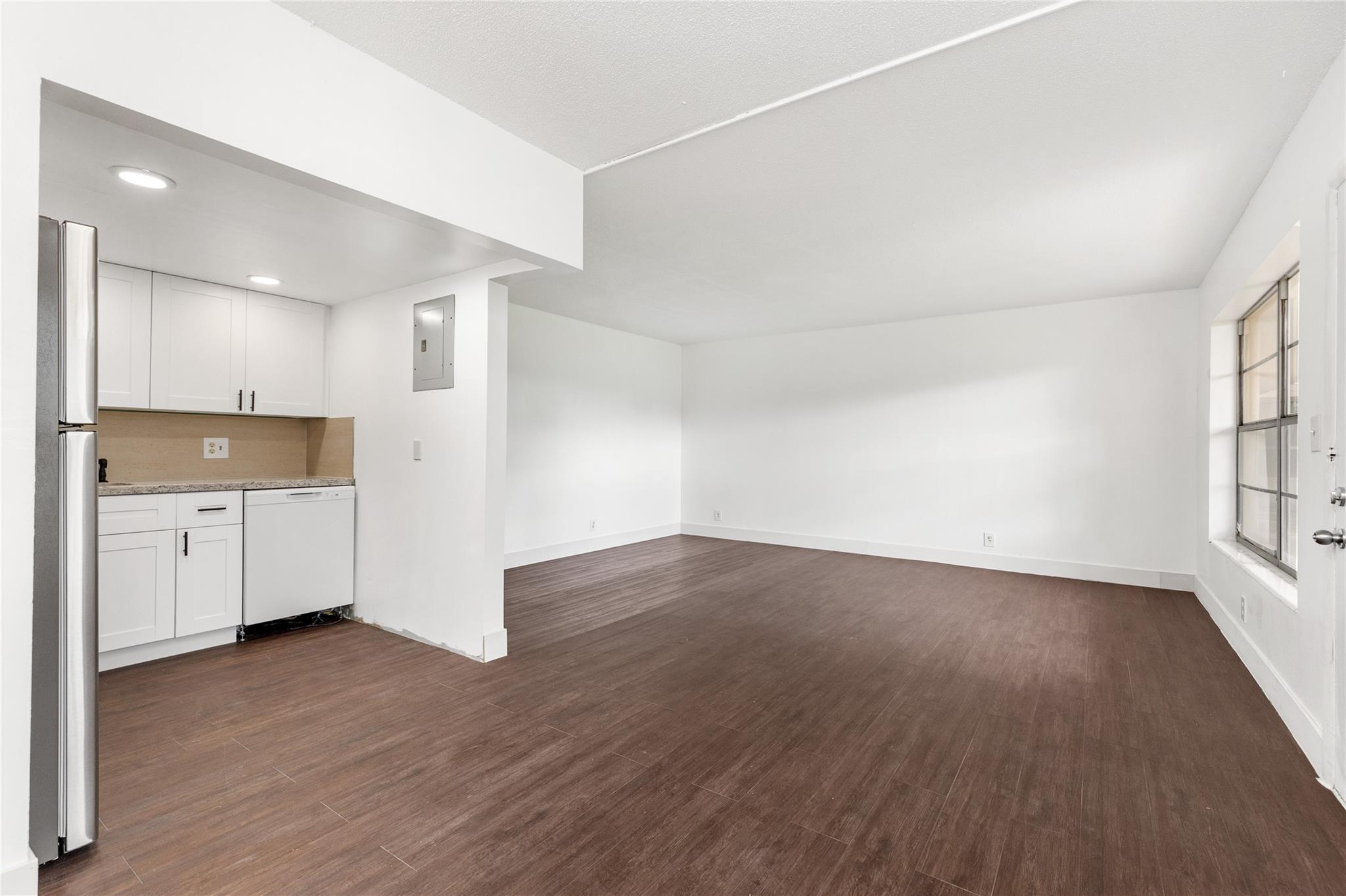 3081 NW 47th 107