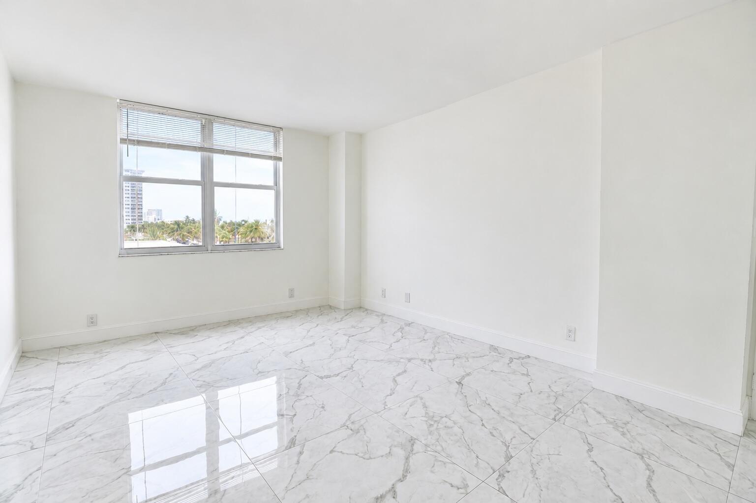 POMPANO BEACH CLUB NORTH CONDO - Residential