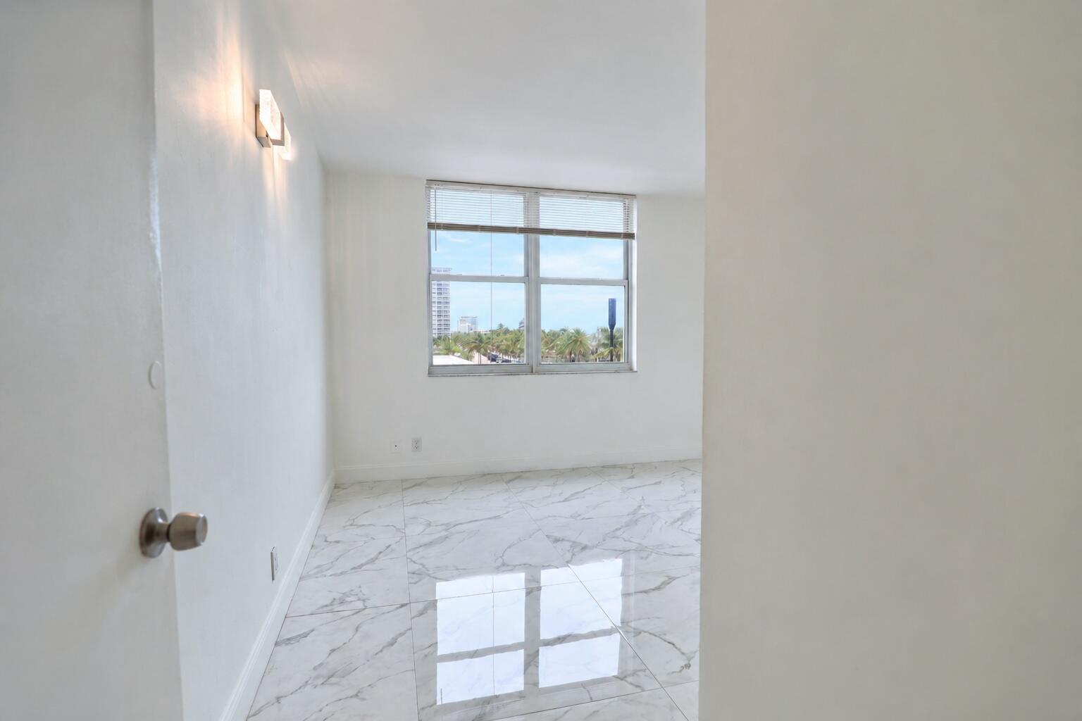 POMPANO BEACH CLUB NORTH CONDO - Residential