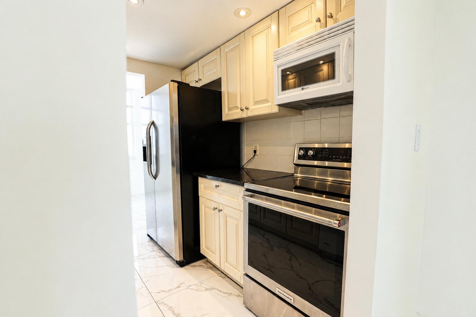 POMPANO BEACH CLUB NORTH CONDO - Residential