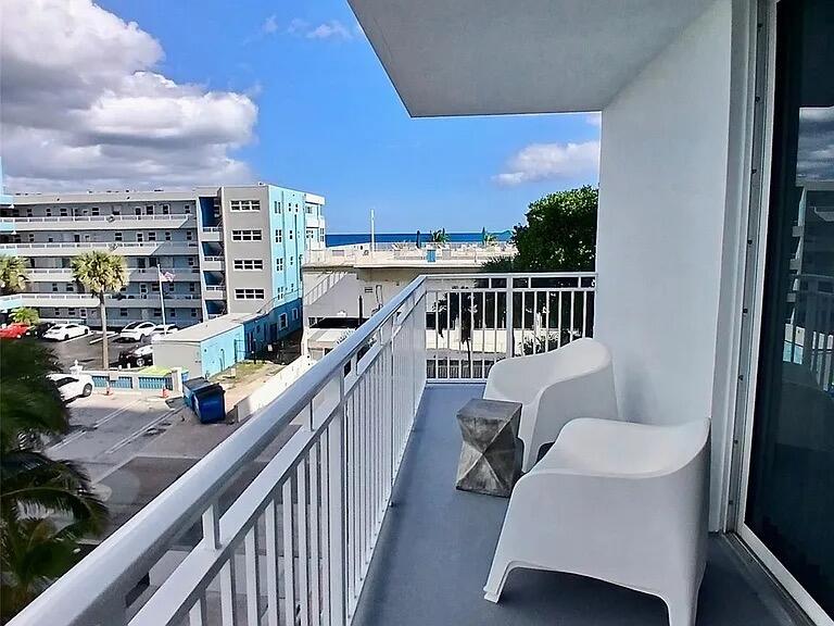 101 Briny Avenue 401