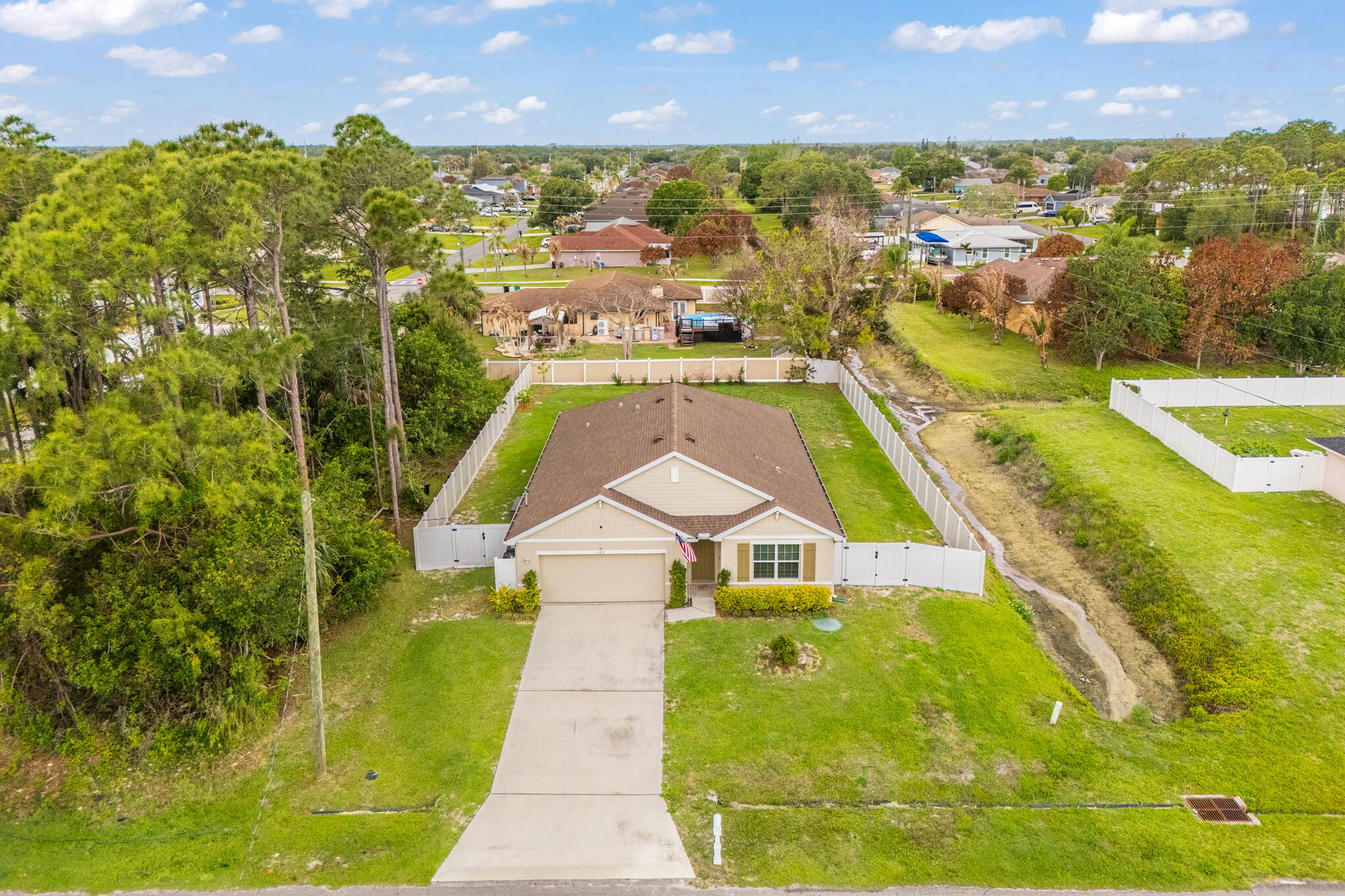 PORT ST LUCIE SECT 25 REPLAT OF LOT 11 BLOCK 24 - Residential