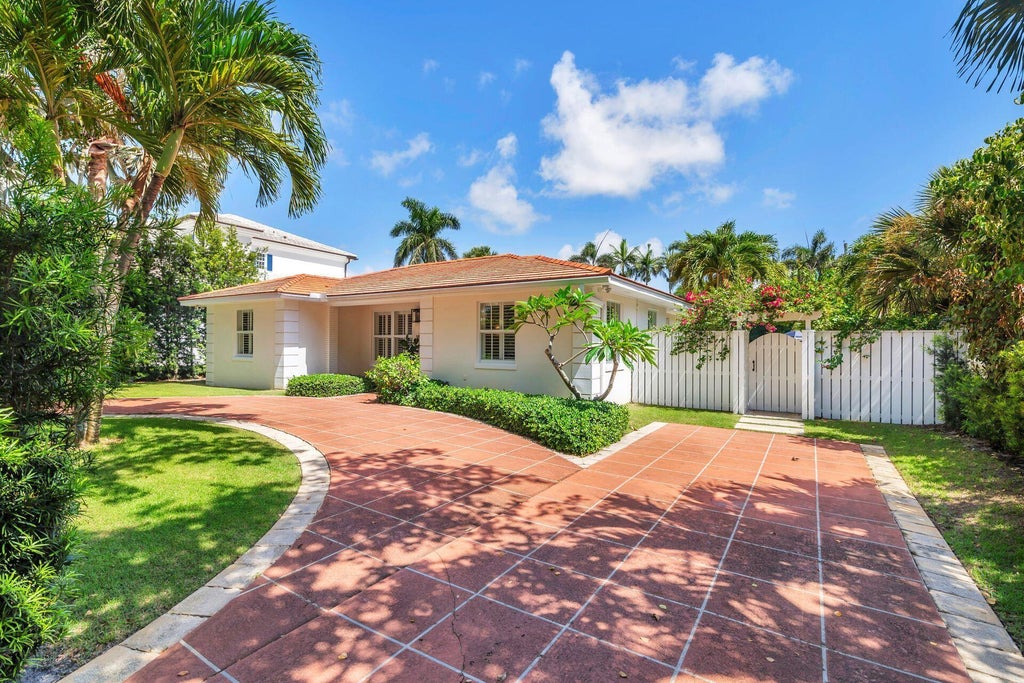 Photo of 145 Seville Road, West Palm Beach, FL 33405 (MLS # B26077796)