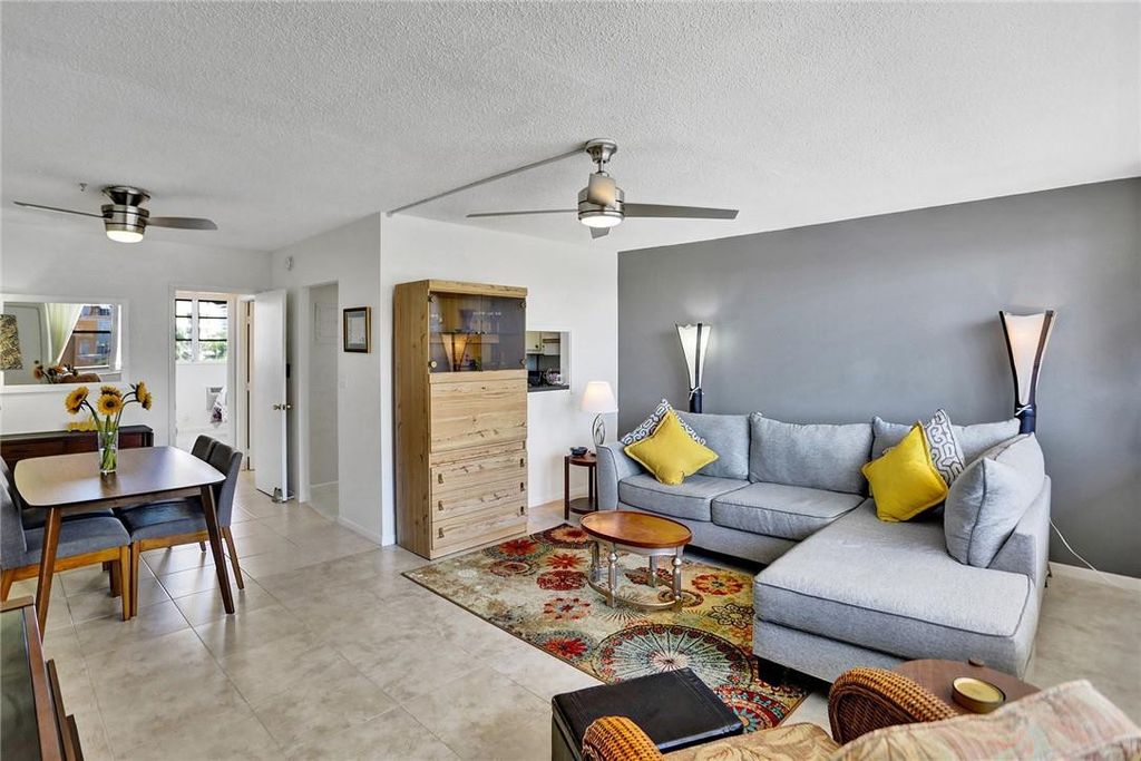 Photo of 101 N Birch Road #504, Fort Lauderdale, FL 33304 (MLS # F10532934)