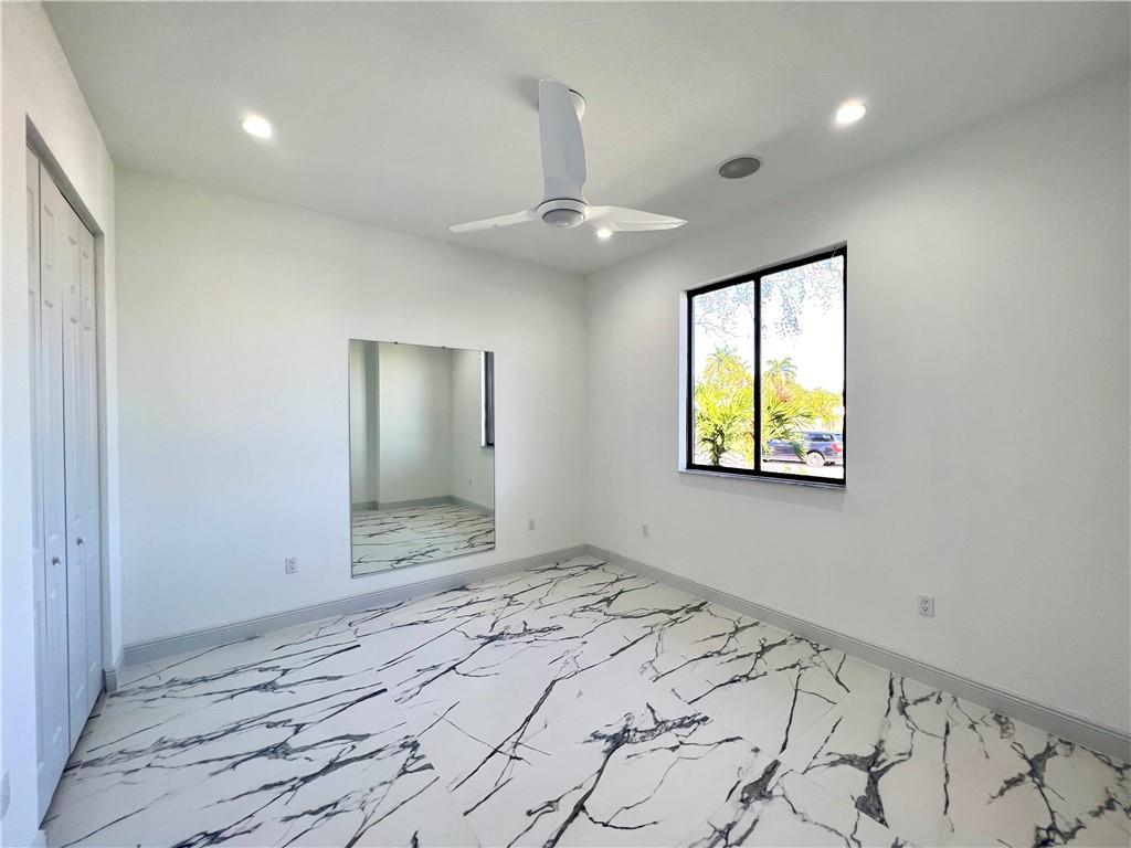 Dania Golf View 36-50 B - Residential