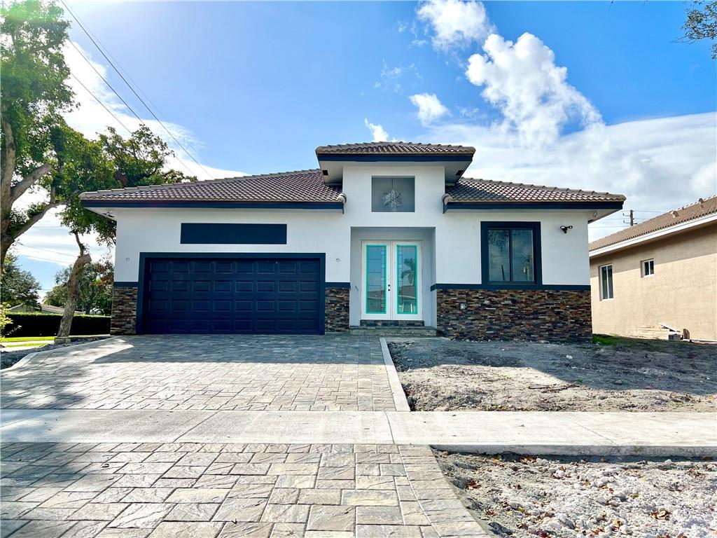 Dania Golf View 36-50 B - Residential