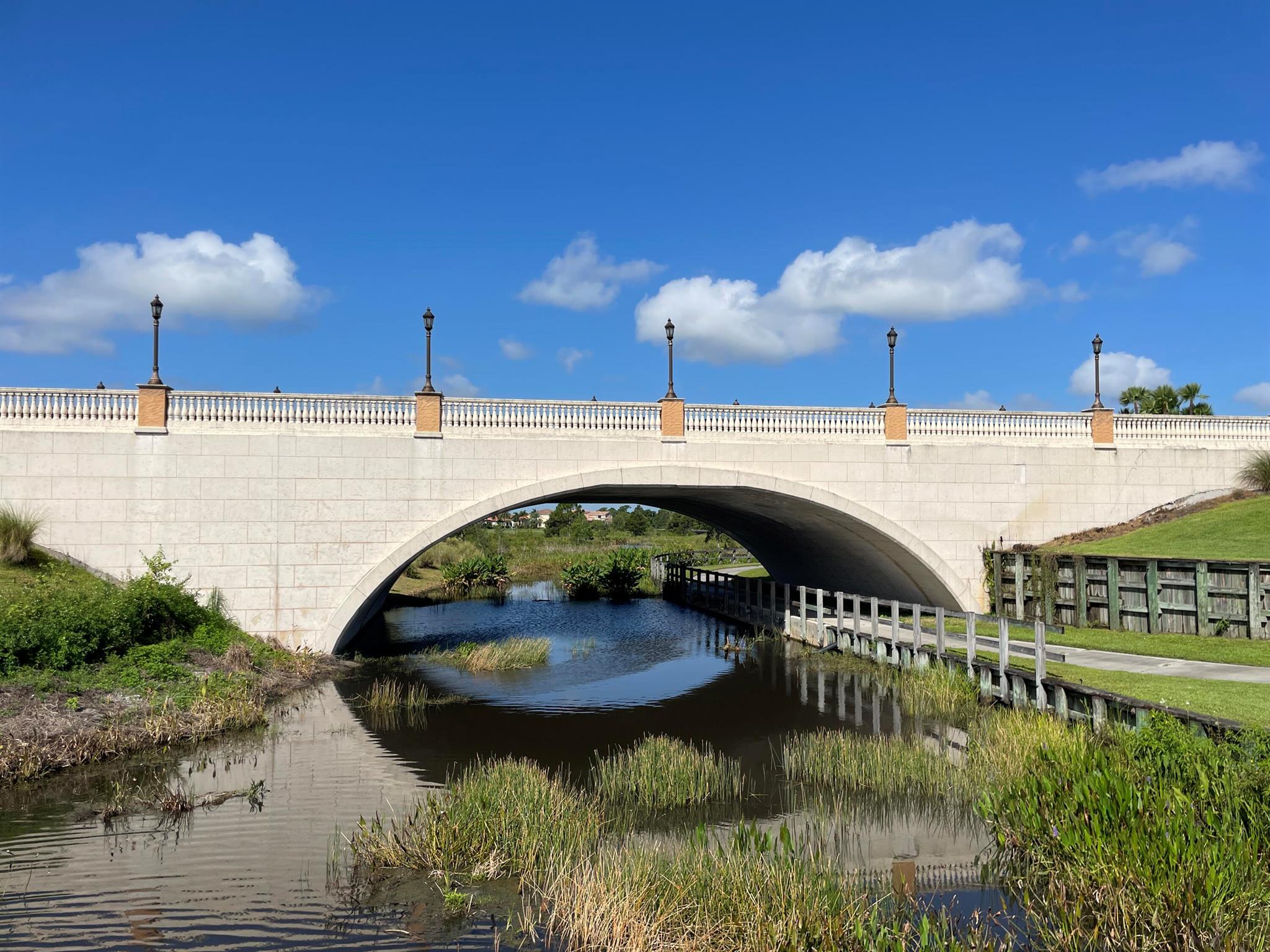 FIRST REPLAT IN TESORO PLAT NO 2 - Land