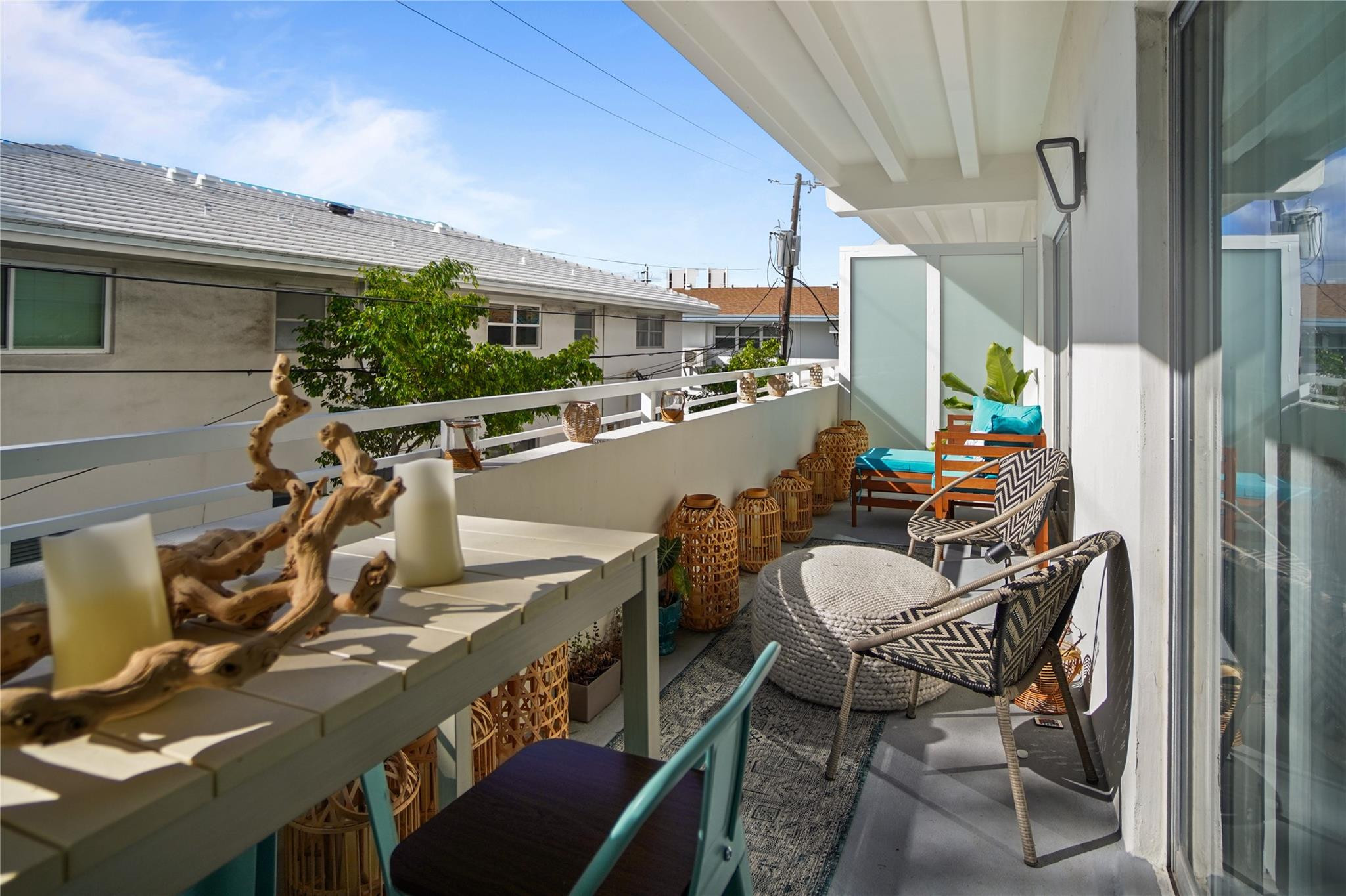 3212 NE 12th Street 203