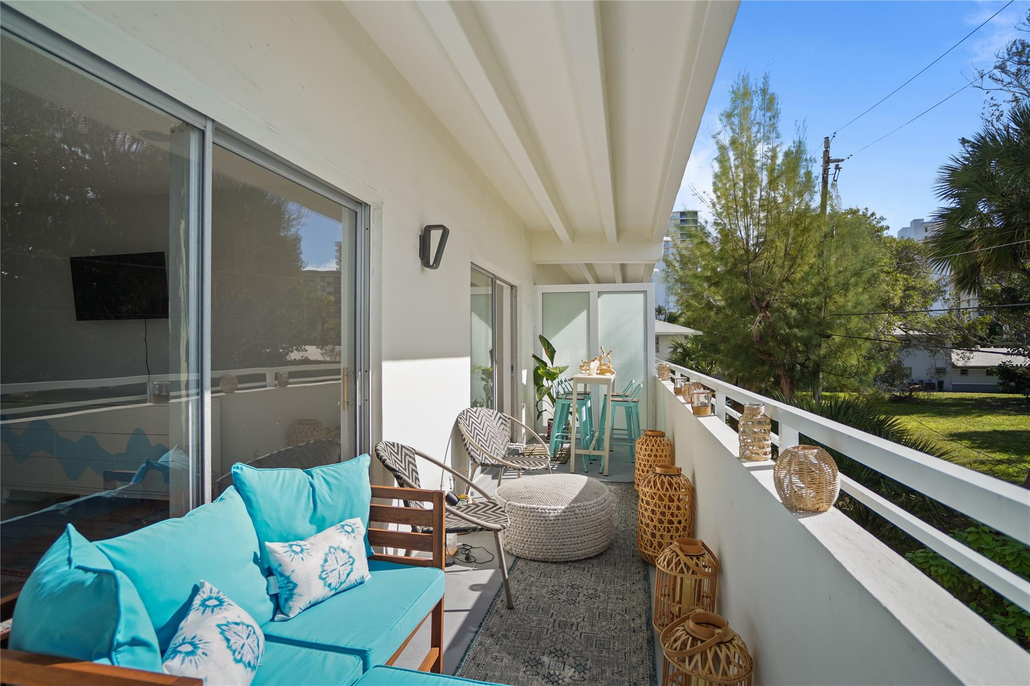 3212 NE 12th Street 203