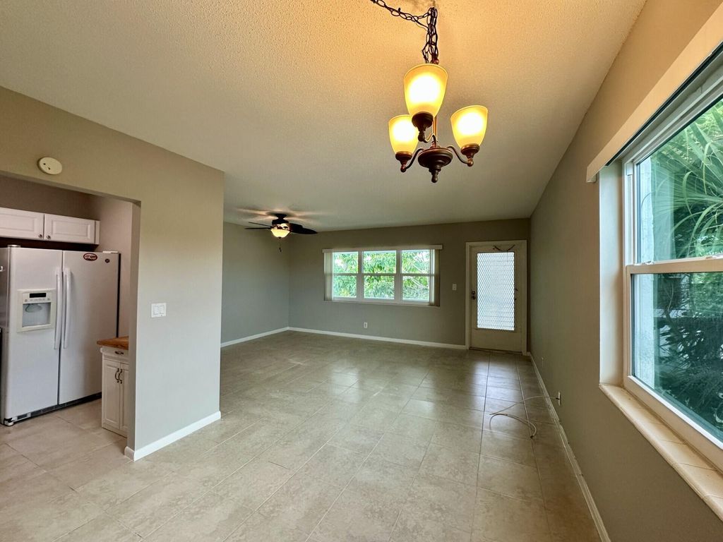 Photo of 20 Norwich A, West Palm Beach, FL 33417 (MLS # B26025025)