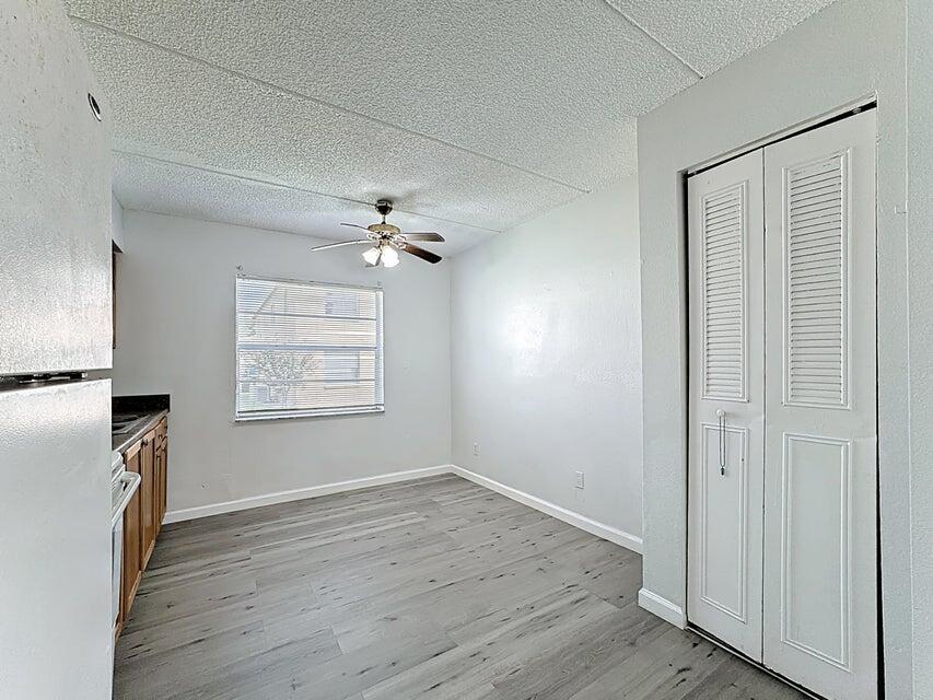 PALM GARDENS CONDO CB 3 PGS 9-11 BLDG 694 - Residential Income