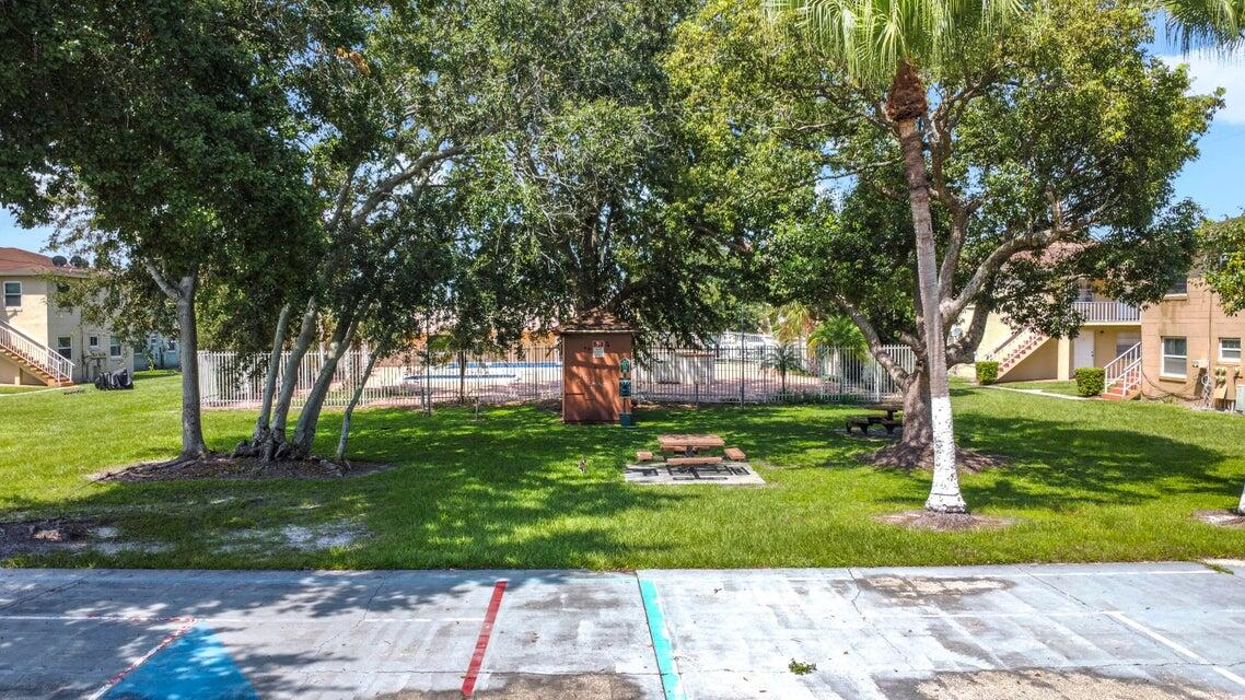 PALM GARDENS CONDO CB 3 PGS 9-11 BLDG 694 - Residential Income