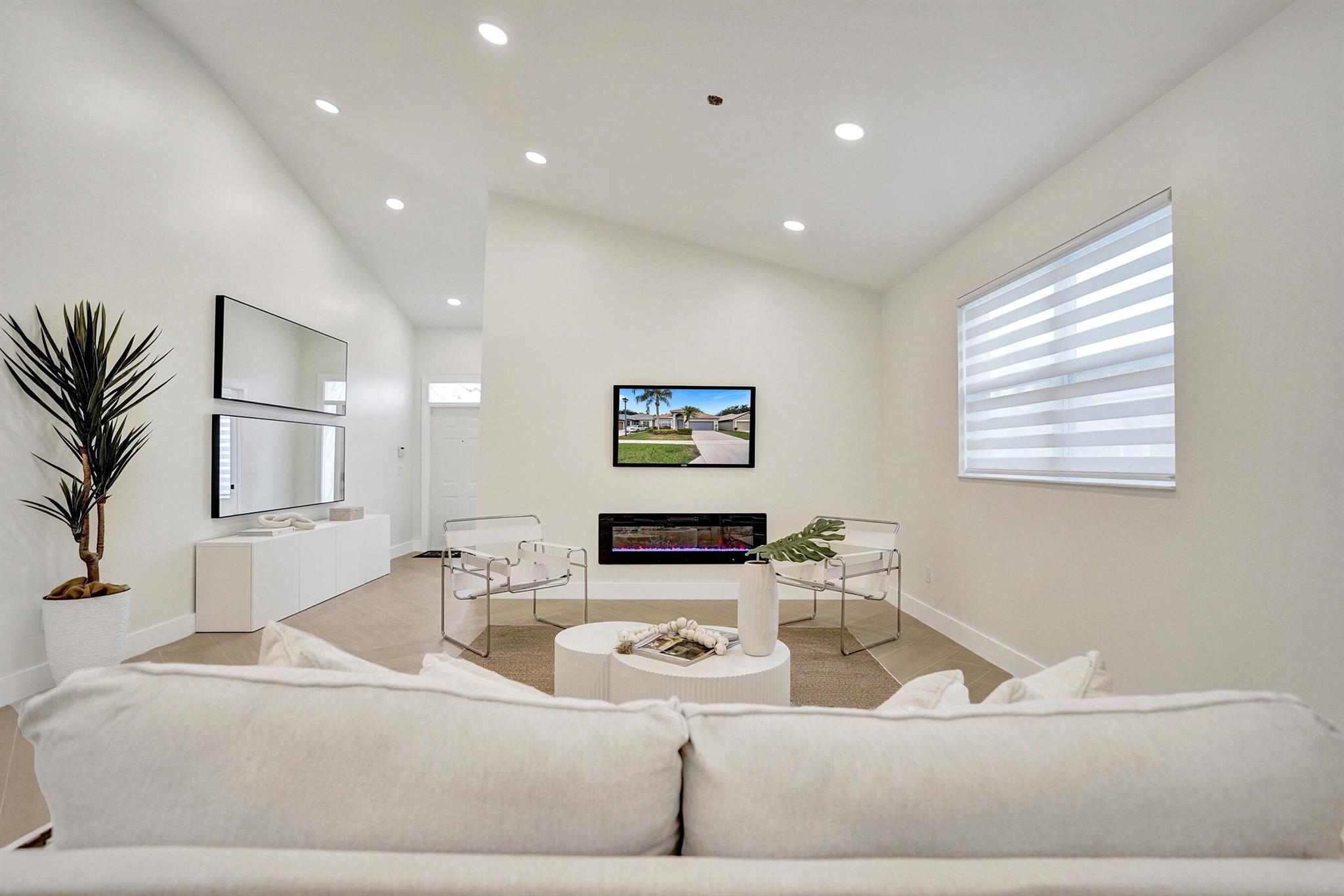 13642 Breton Lane