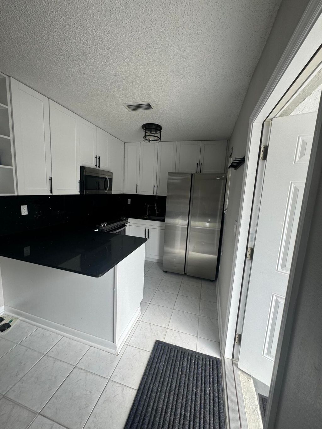 Photo of 47 SE 13th Street, Dania Beach, FL 33004 (MLS # B26015692)