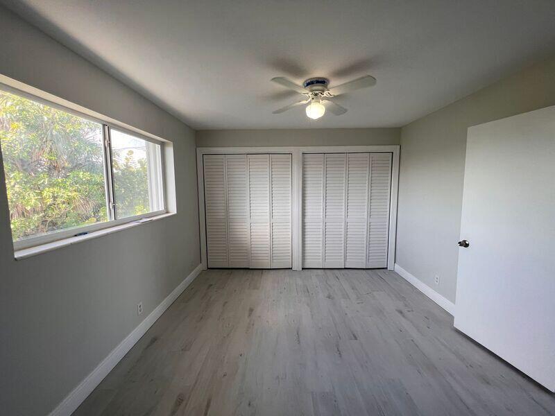 HARBOUR HALL - Residential Lease