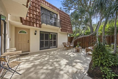 1810 San Juan Drive 25-B Delray Beach FL 33445