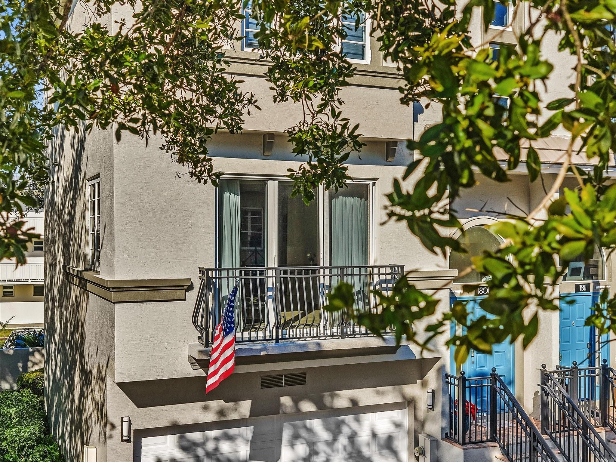 Soigne 76-10 B - Residential Lease