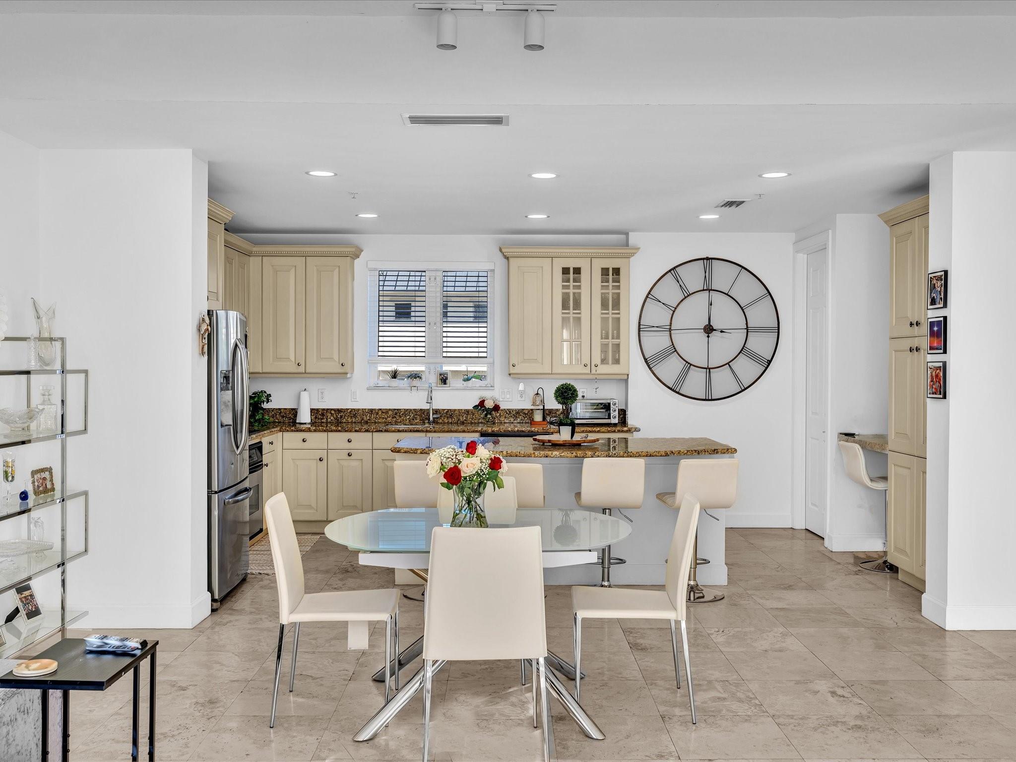 Soigne 76-10 B - Residential Lease