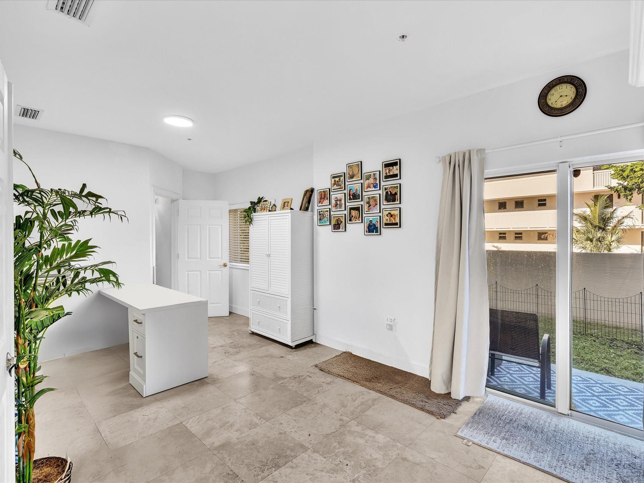 Soigne 76-10 B - Residential Lease