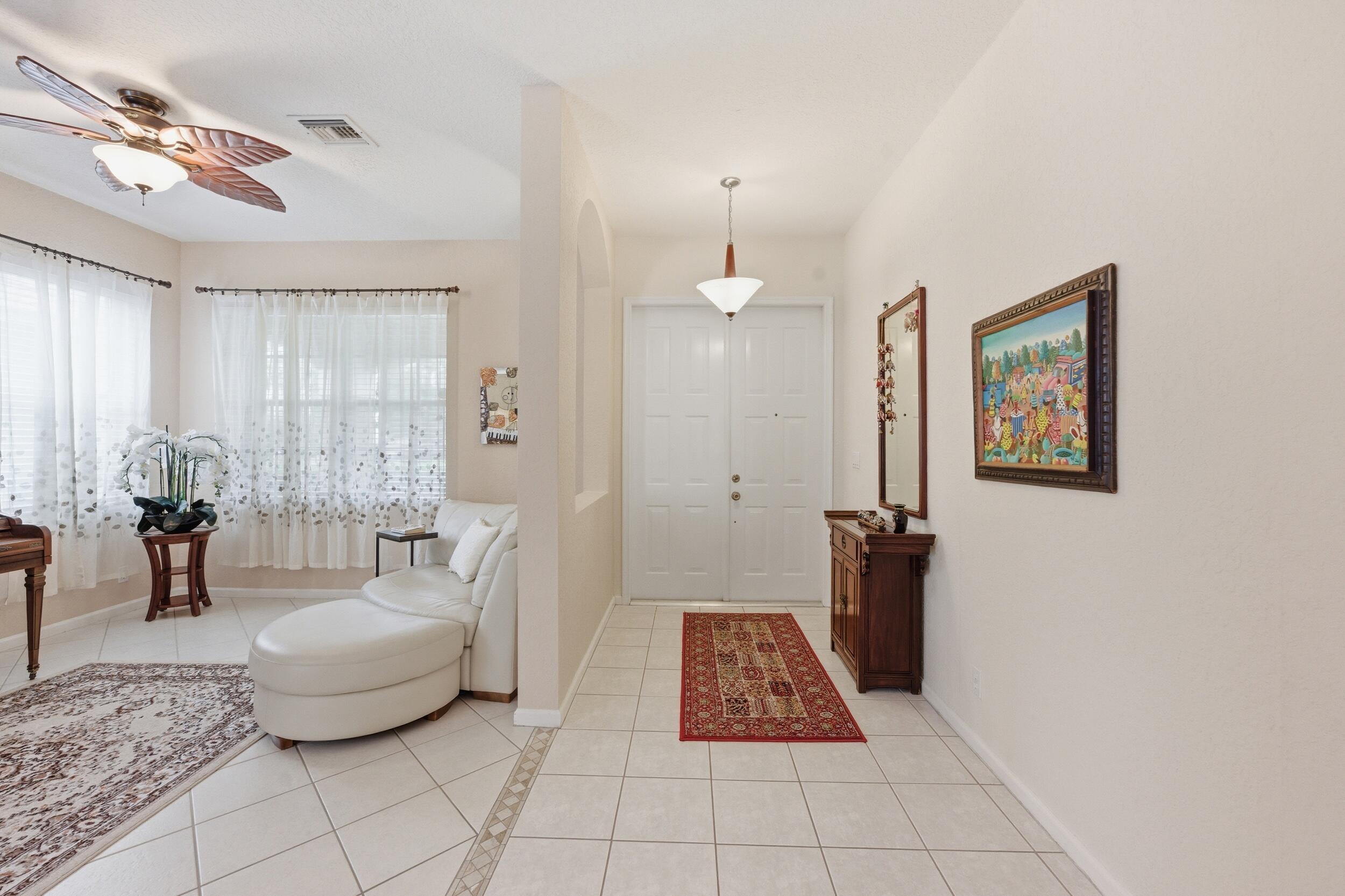 PEMBROKE SHORES - Residential