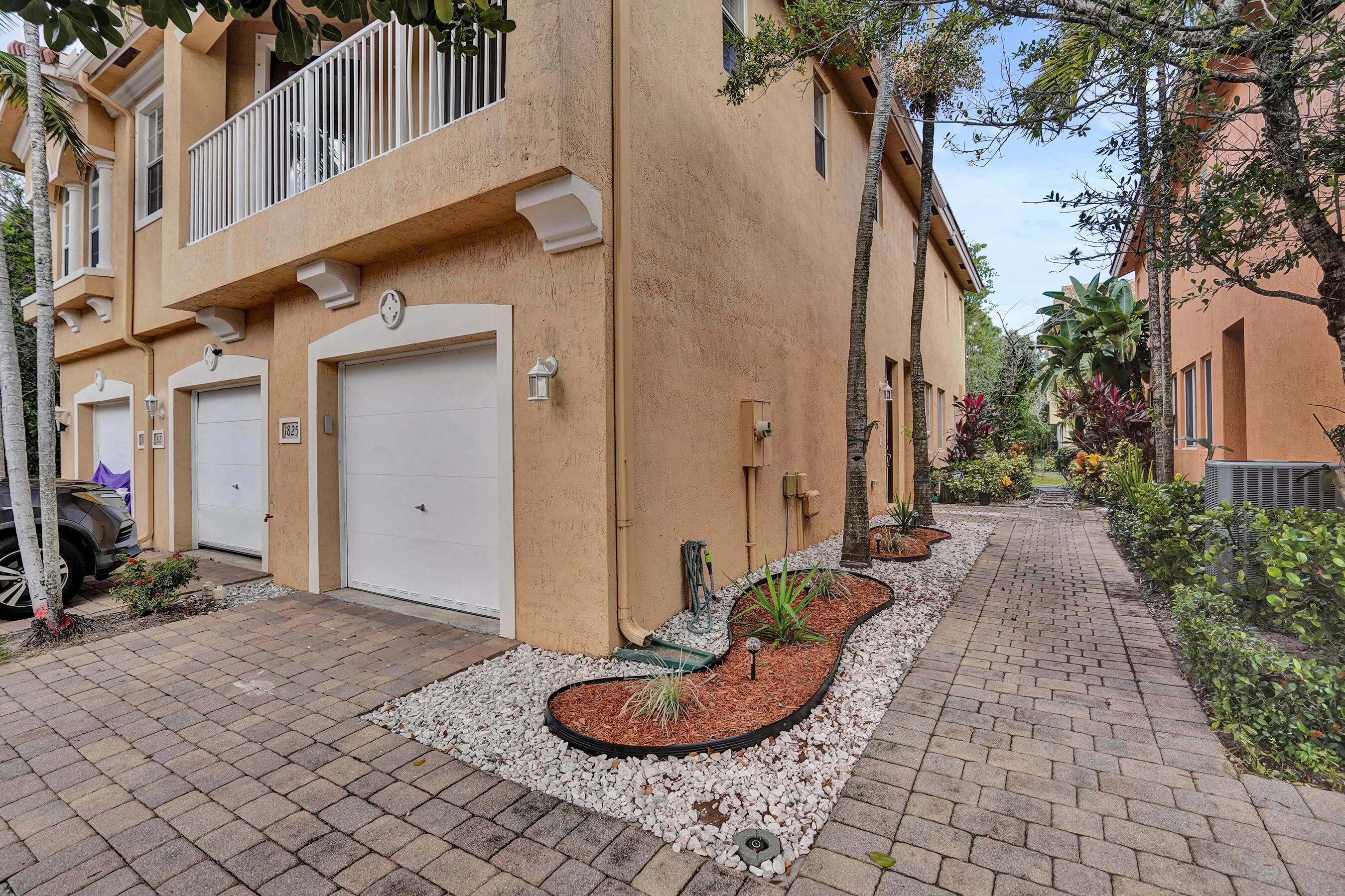 SIERRA BAY - Residential