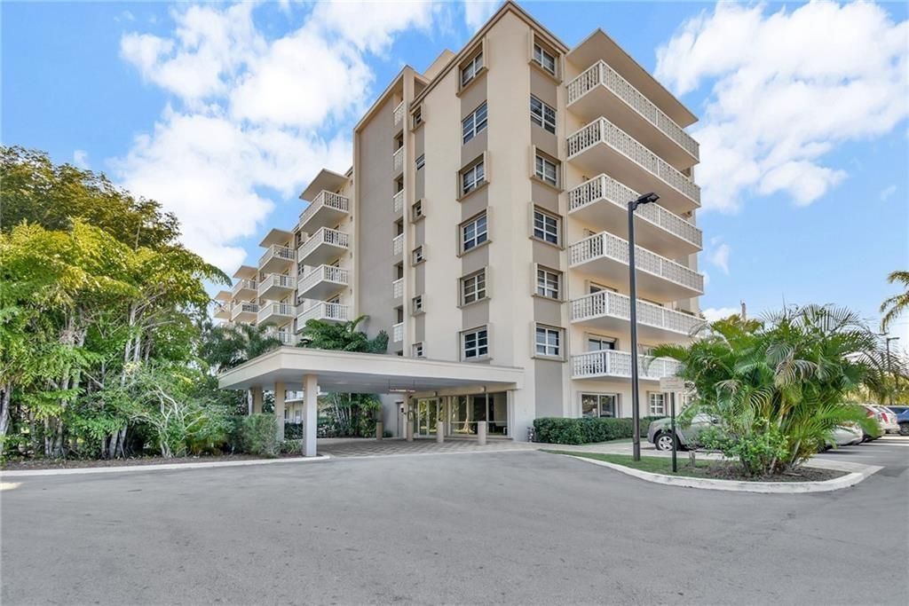 Photo of 1831 NE 38th Street #502, Oakland Park, FL 33308 (MLS # F10511136)