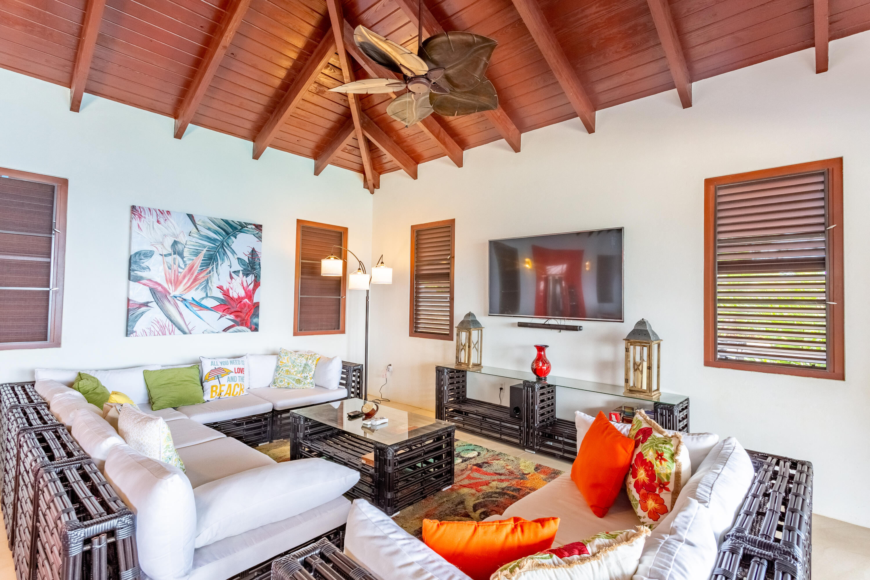 Trunk Bay - Residential