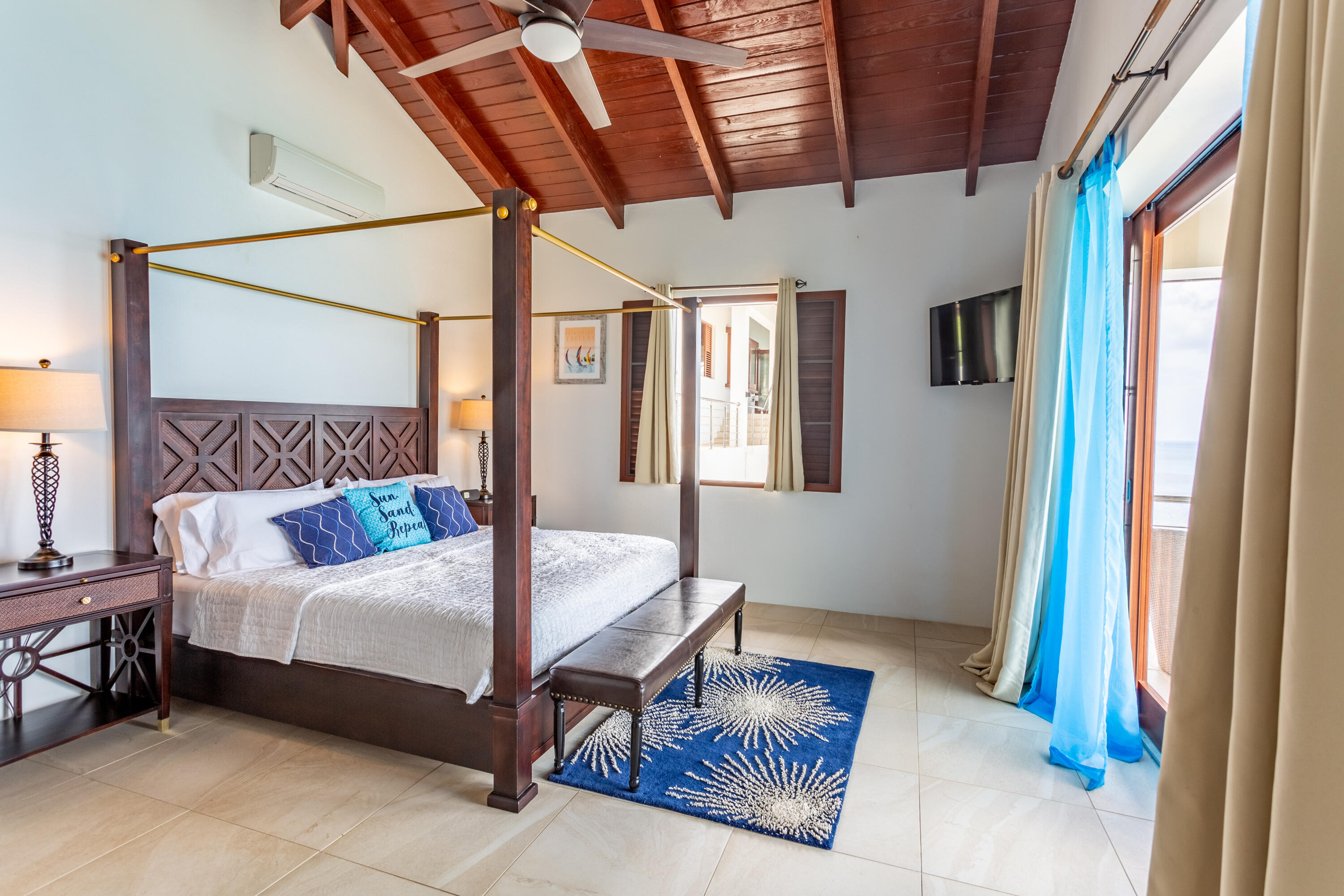 Trunk Bay - Residential