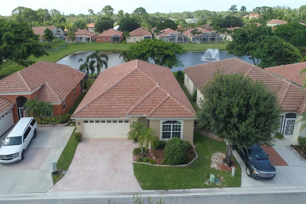 Photo of 2011 Bonisle Circle, Riviera Beach, FL 33418 (MLS # R10740104)