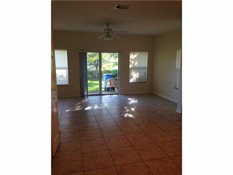 Cambridge Park 175-121 B - Residential Lease