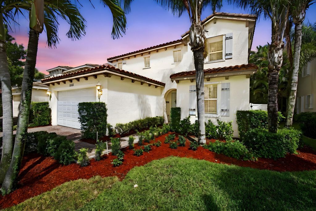 Photo of 9583 Phipps Lane, Wellington, FL 33414 (MLS # R11102854)