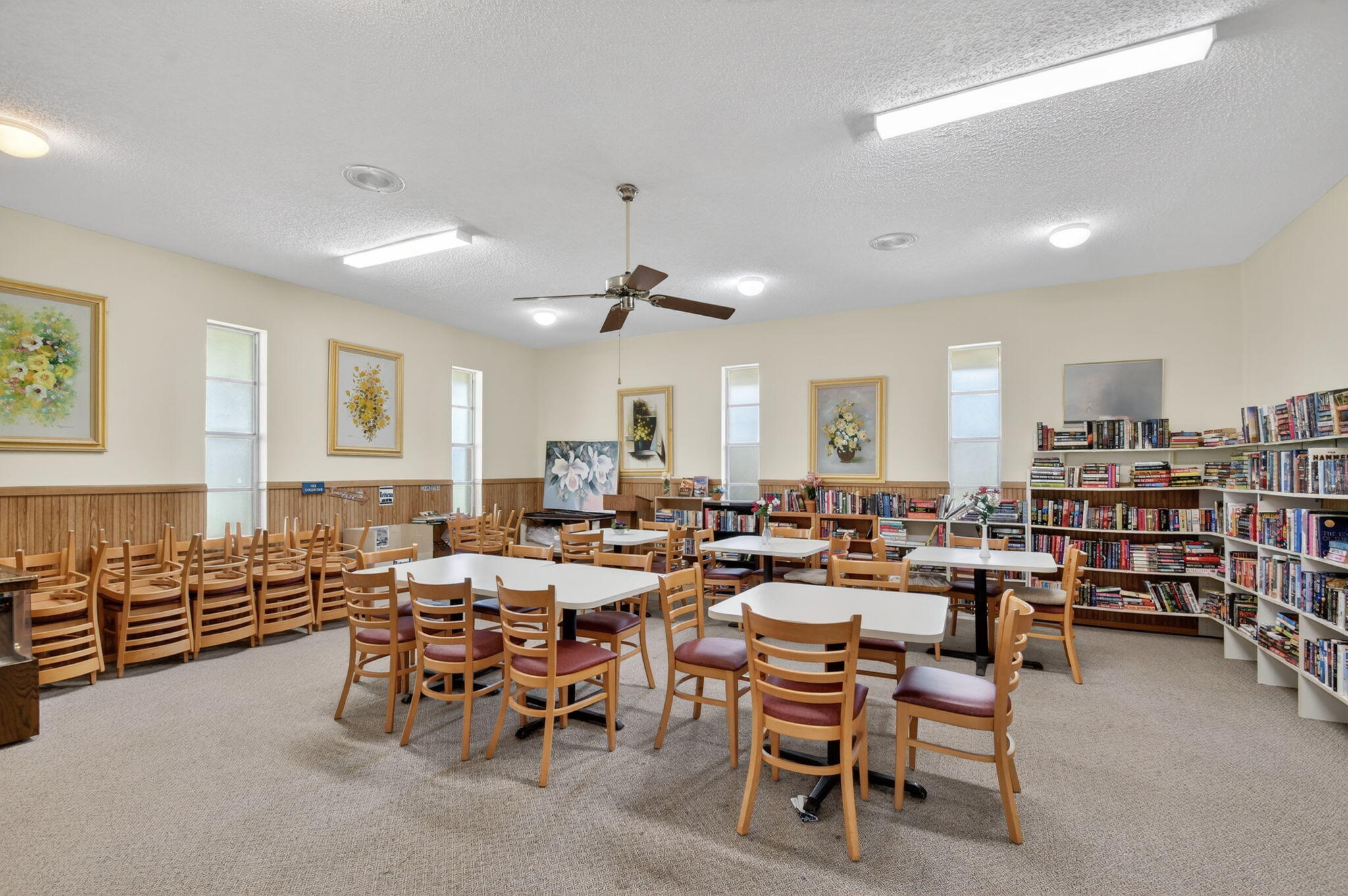 REGAL PALMS MAYFAIR CONDO - Residential