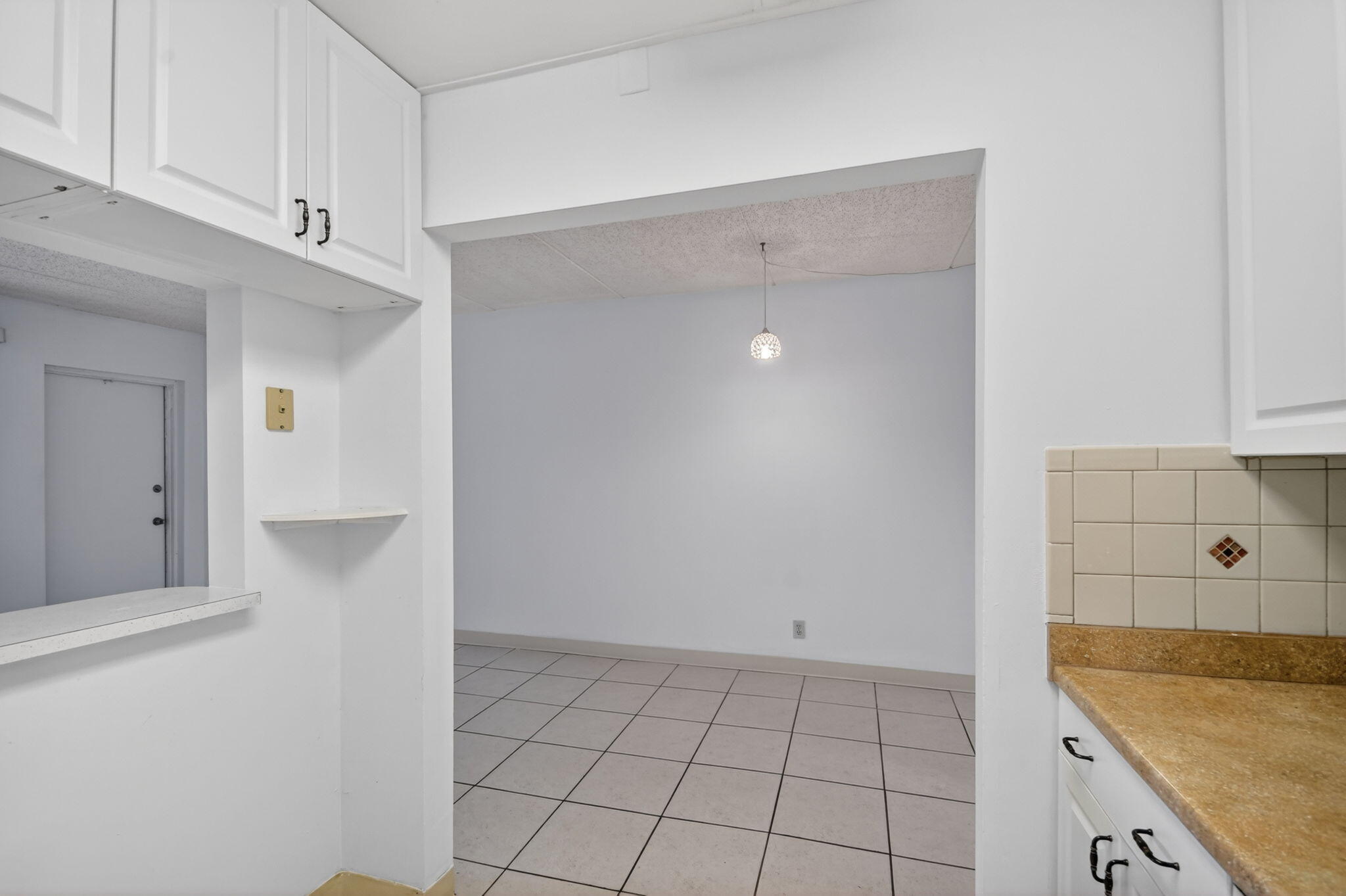 REGAL PALMS MAYFAIR CONDO - Residential