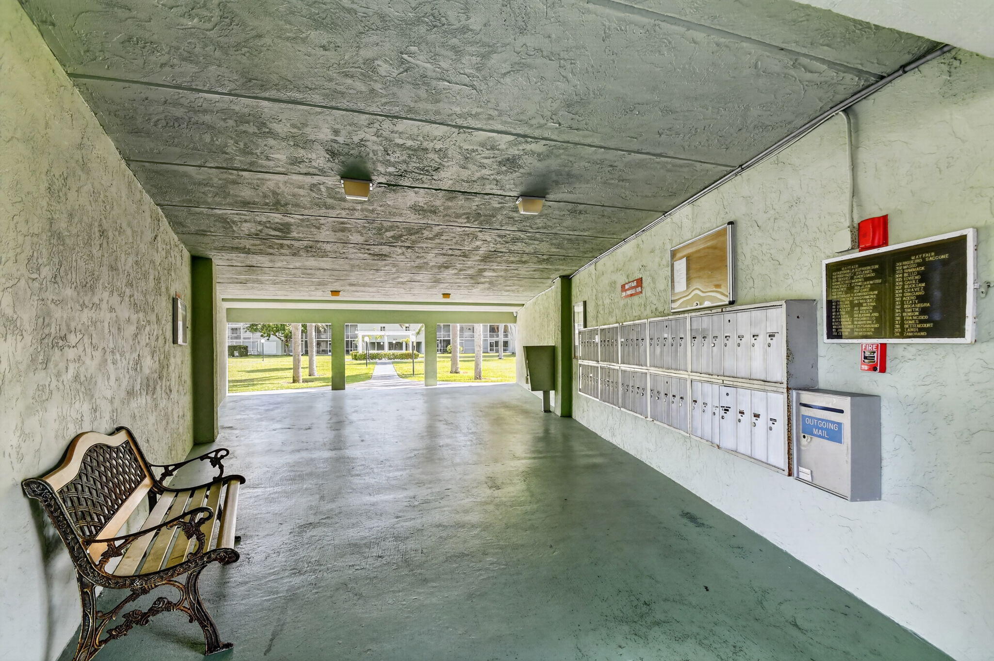 REGAL PALMS MAYFAIR CONDO - Residential