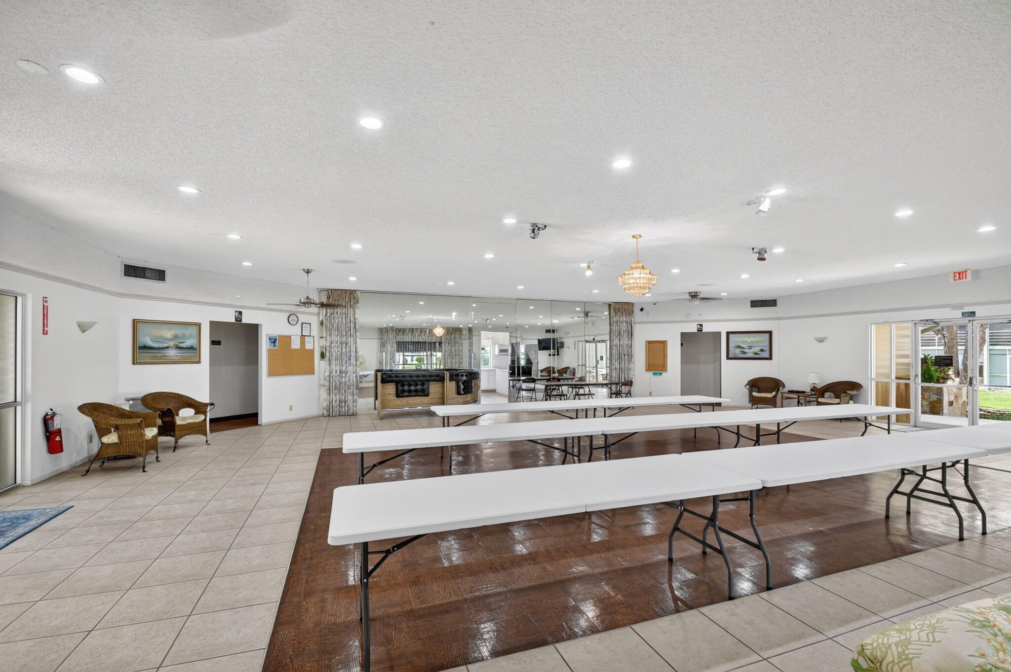 REGAL PALMS MAYFAIR CONDO - Residential