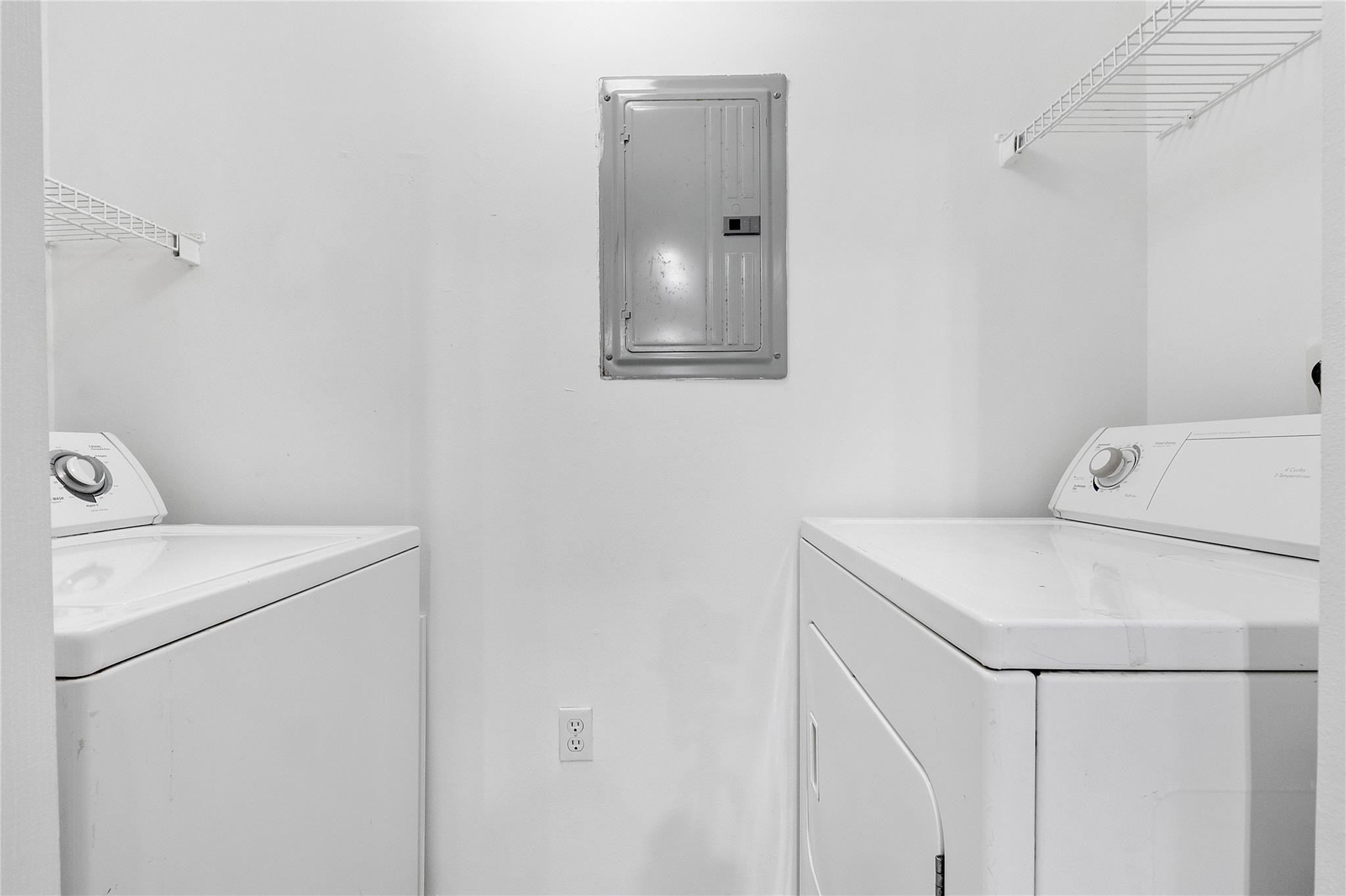 Palms Point - Residential