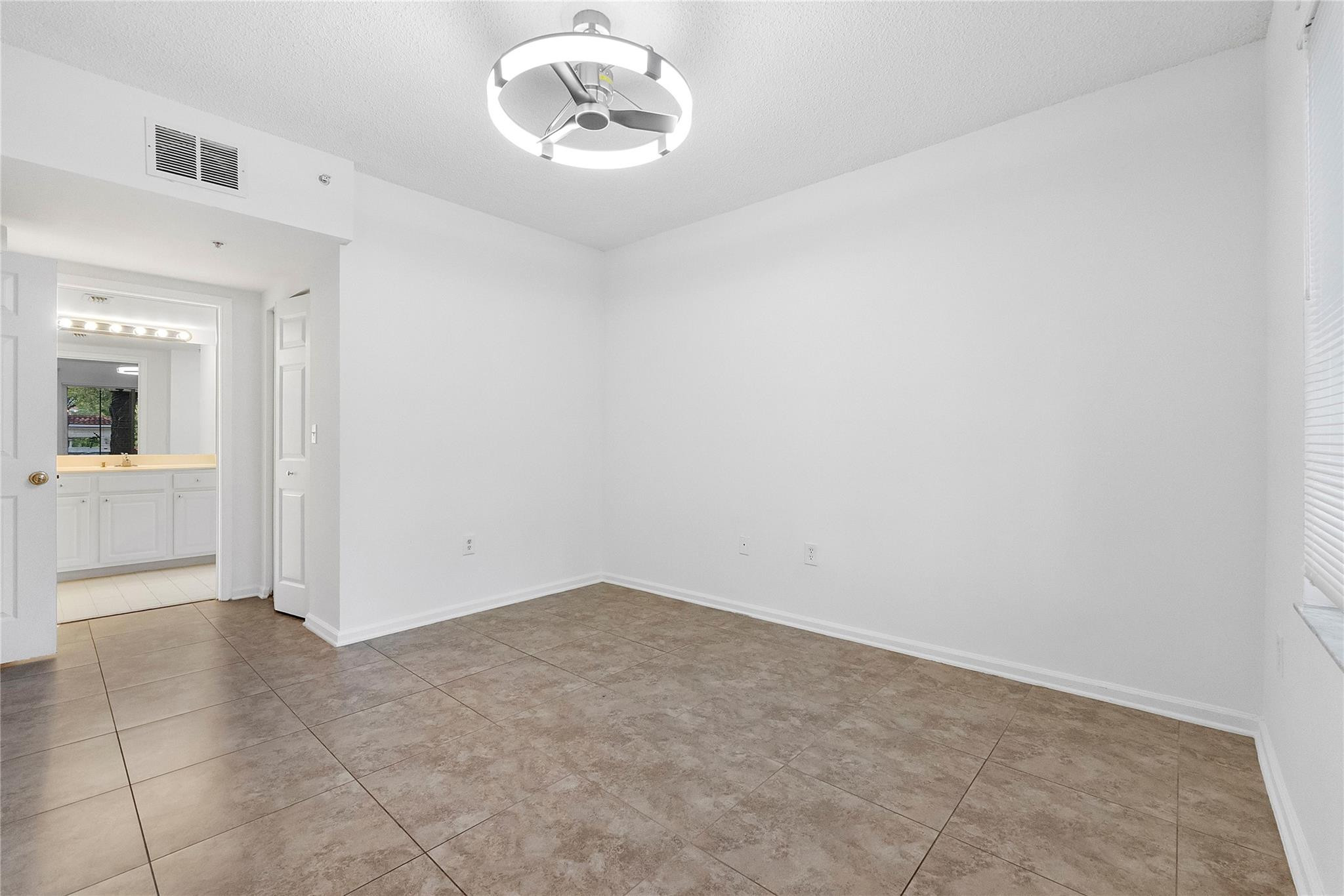 Palms Point - Residential