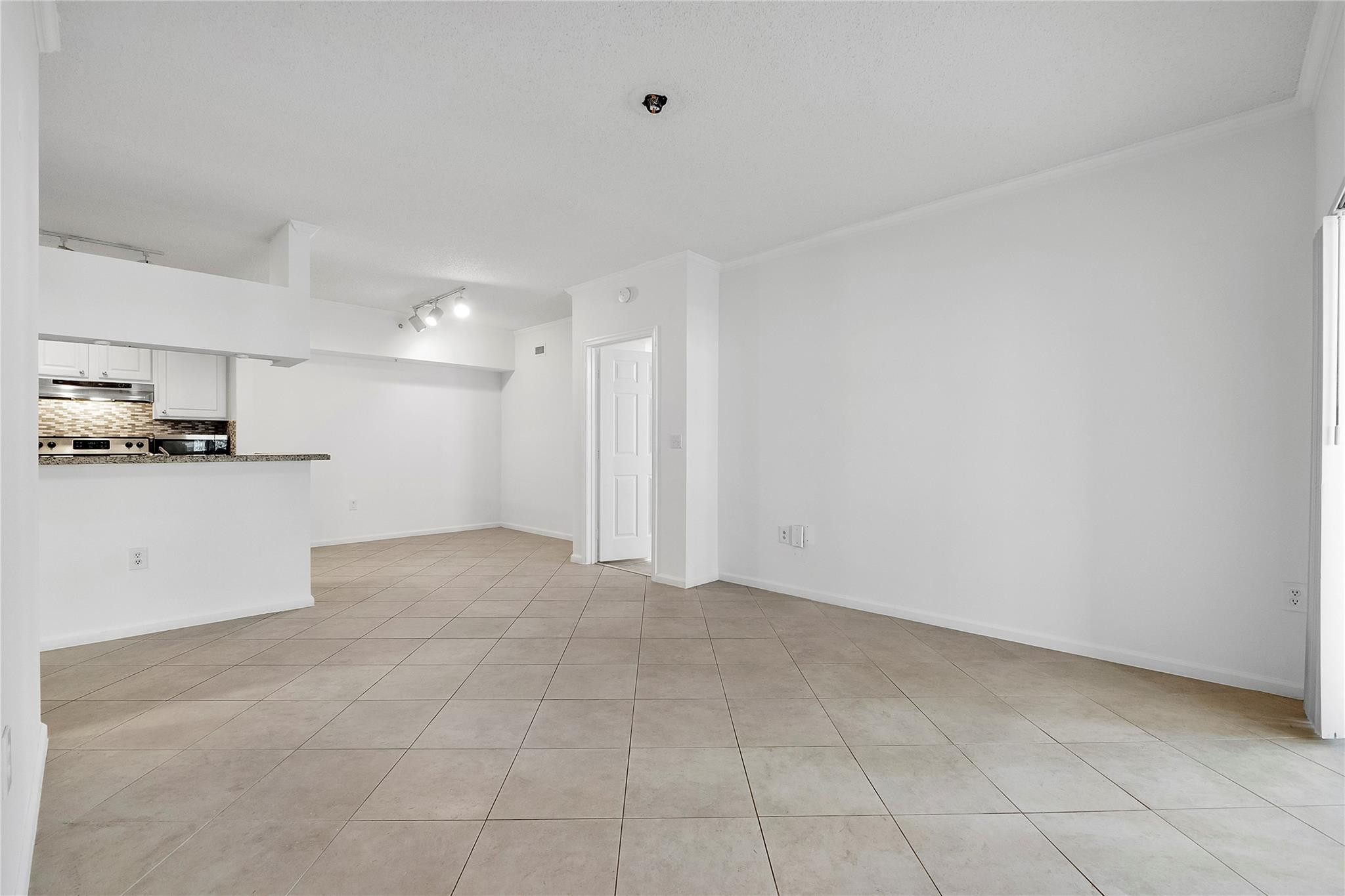 Palms Point - Residential