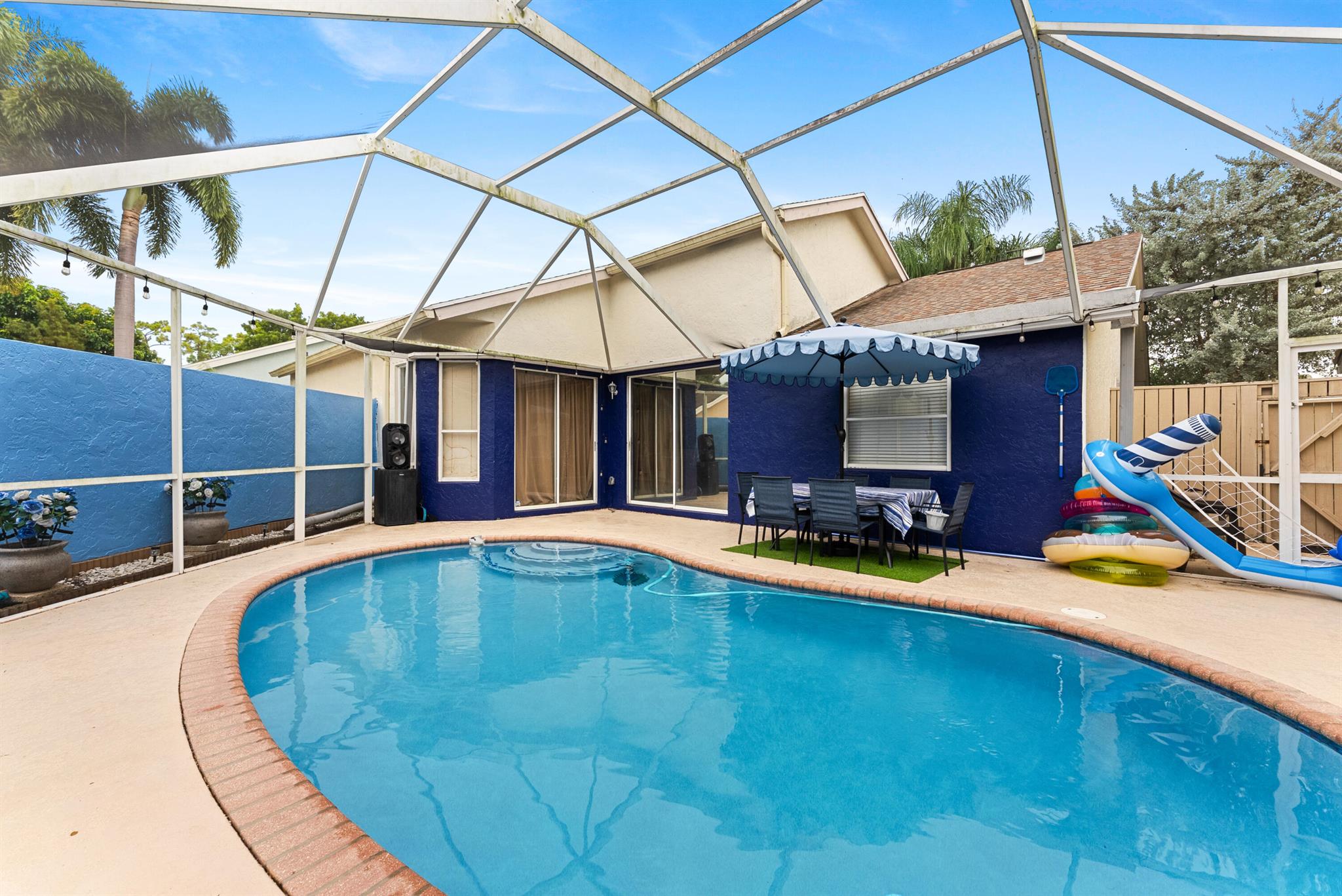 EMERALD FOREST OF WELLING - Residential