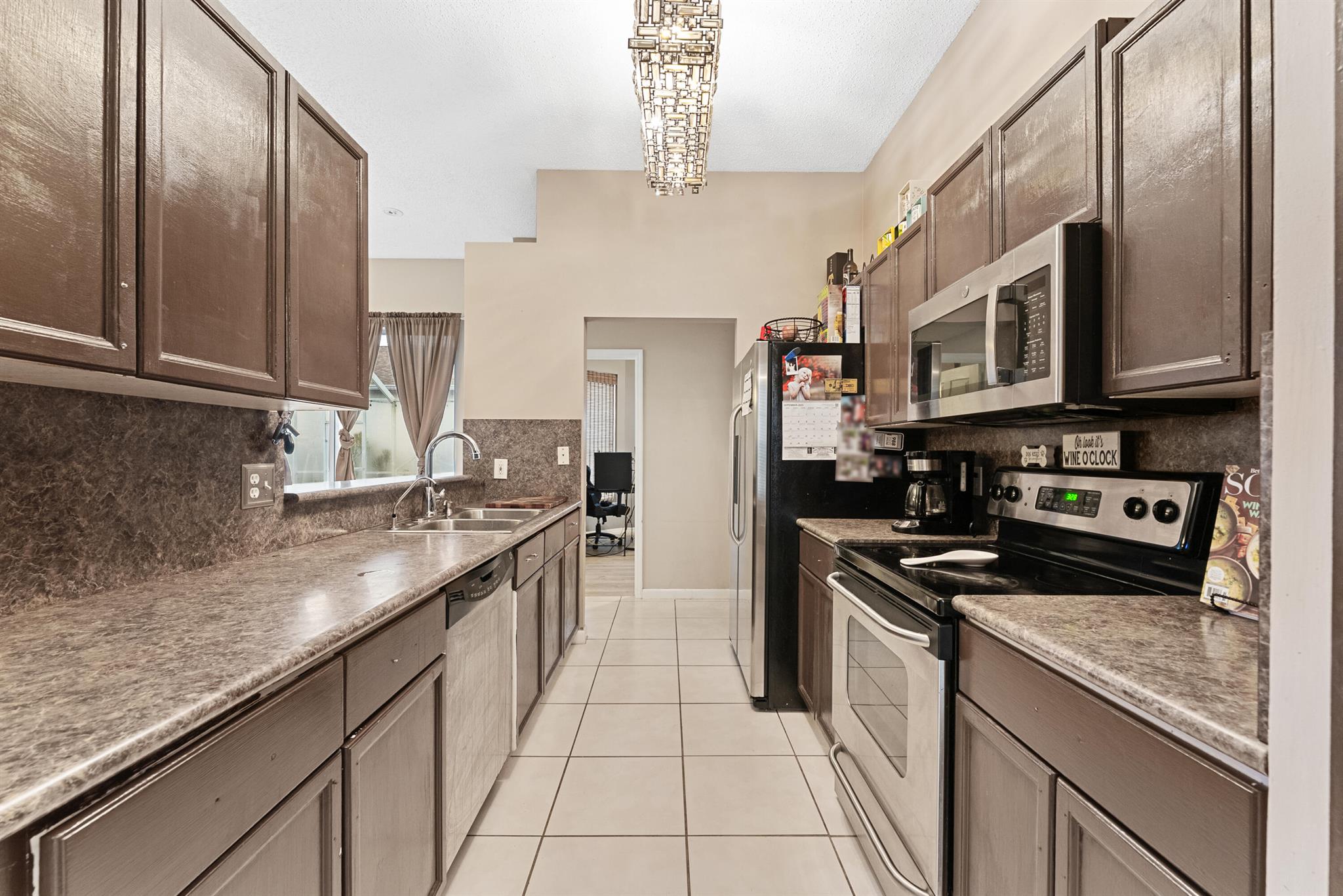 EMERALD FOREST OF WELLING - Residential